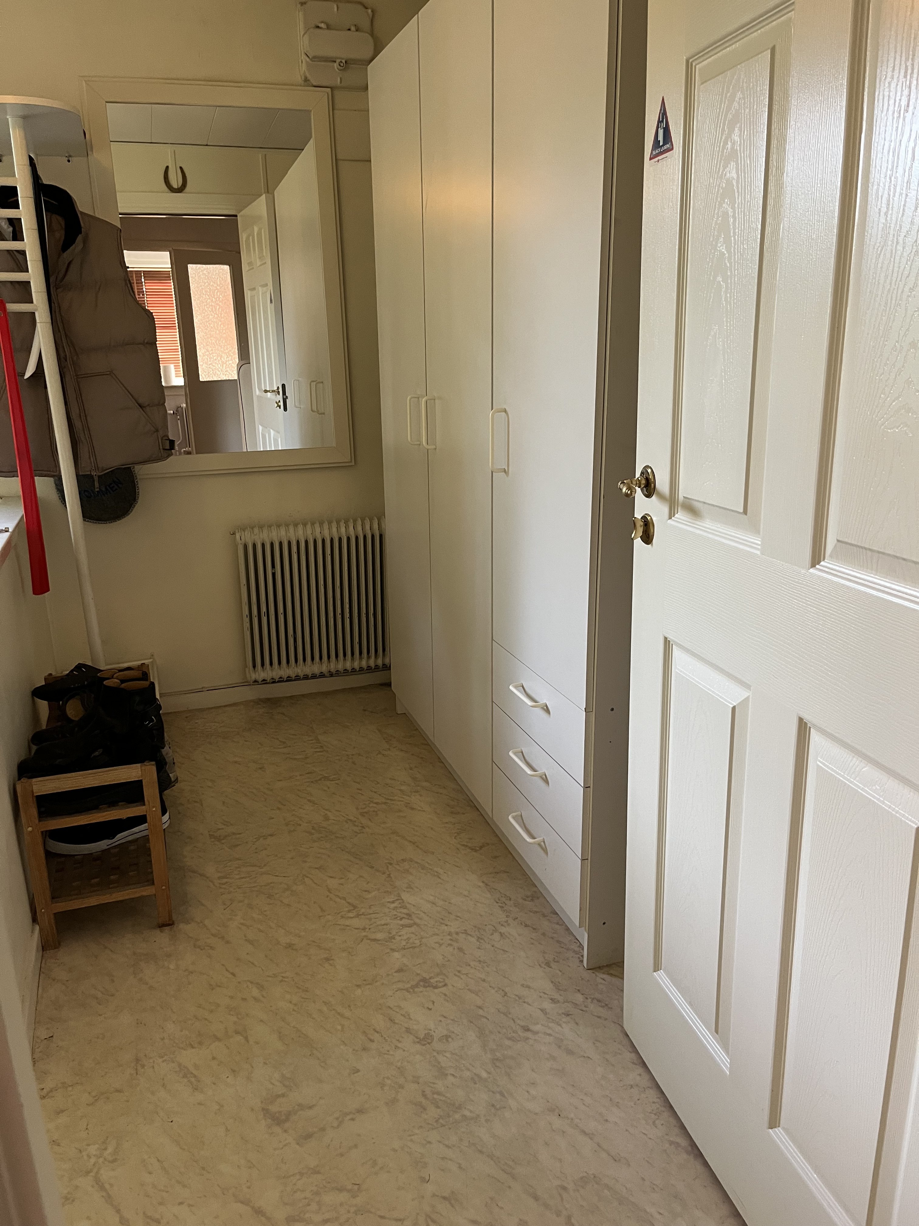 Villa/Hus, 2 rooms, 35 sqm, Segeltorp – bild 3