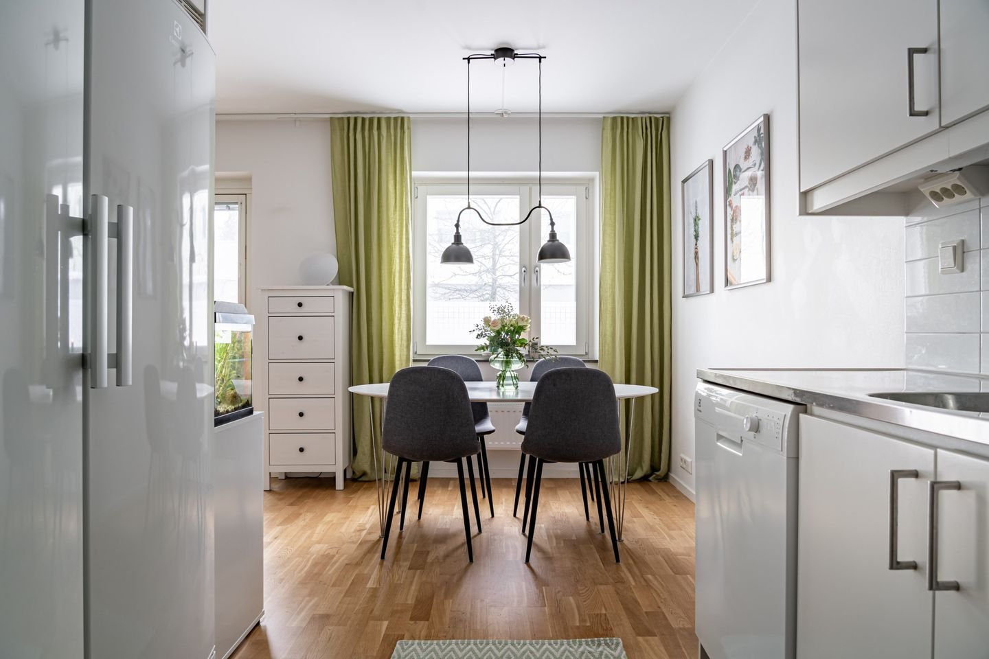 3 rok · 82 m² i Sollentuna – bild 3
