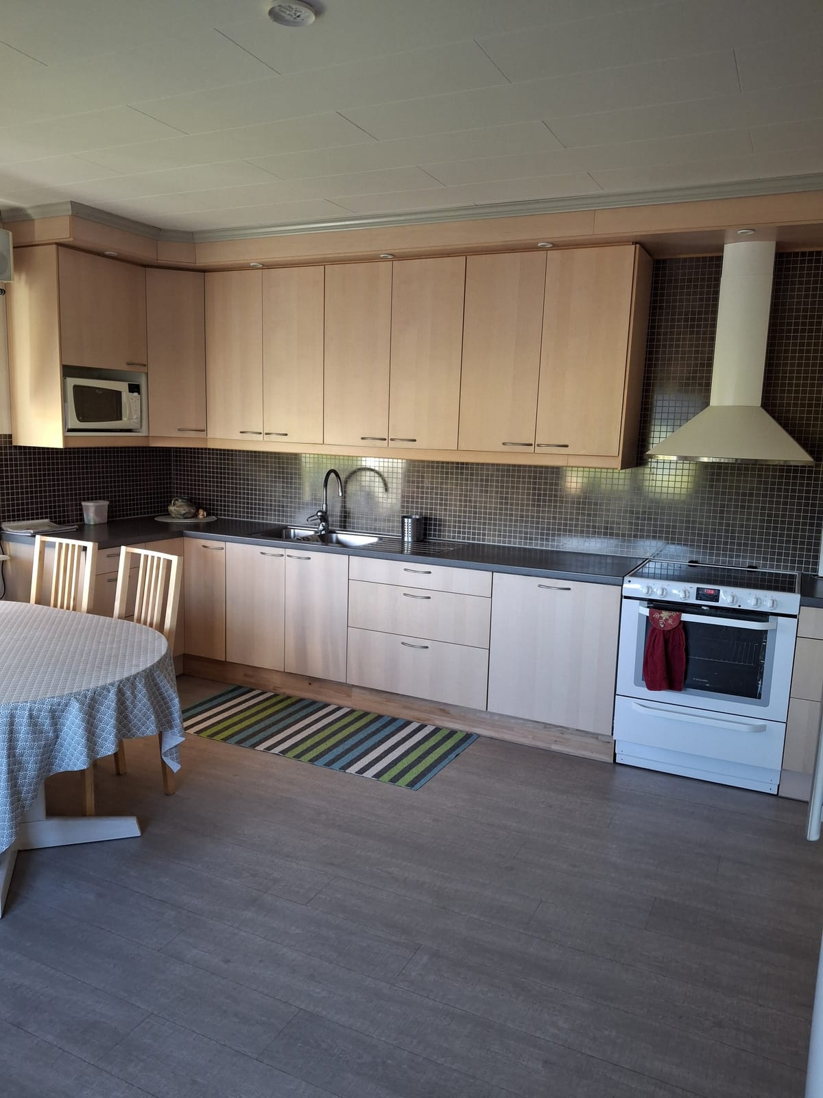 6 rok · 180 m² i Bjästa – bild 9