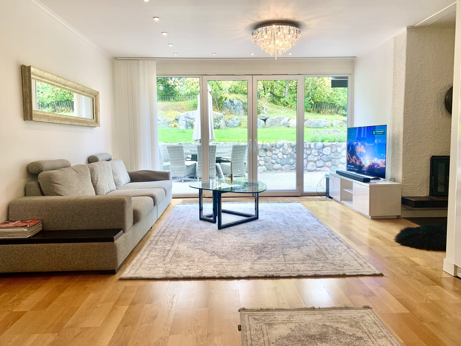Villa/Hus, 8 rooms, 280 sqm, Västerås