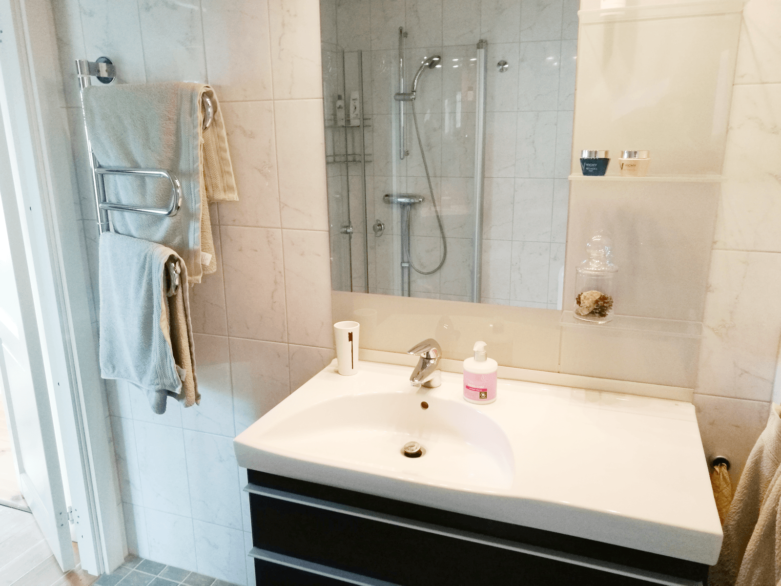 2 rok · 57 m² i Vaxholm – bild 5