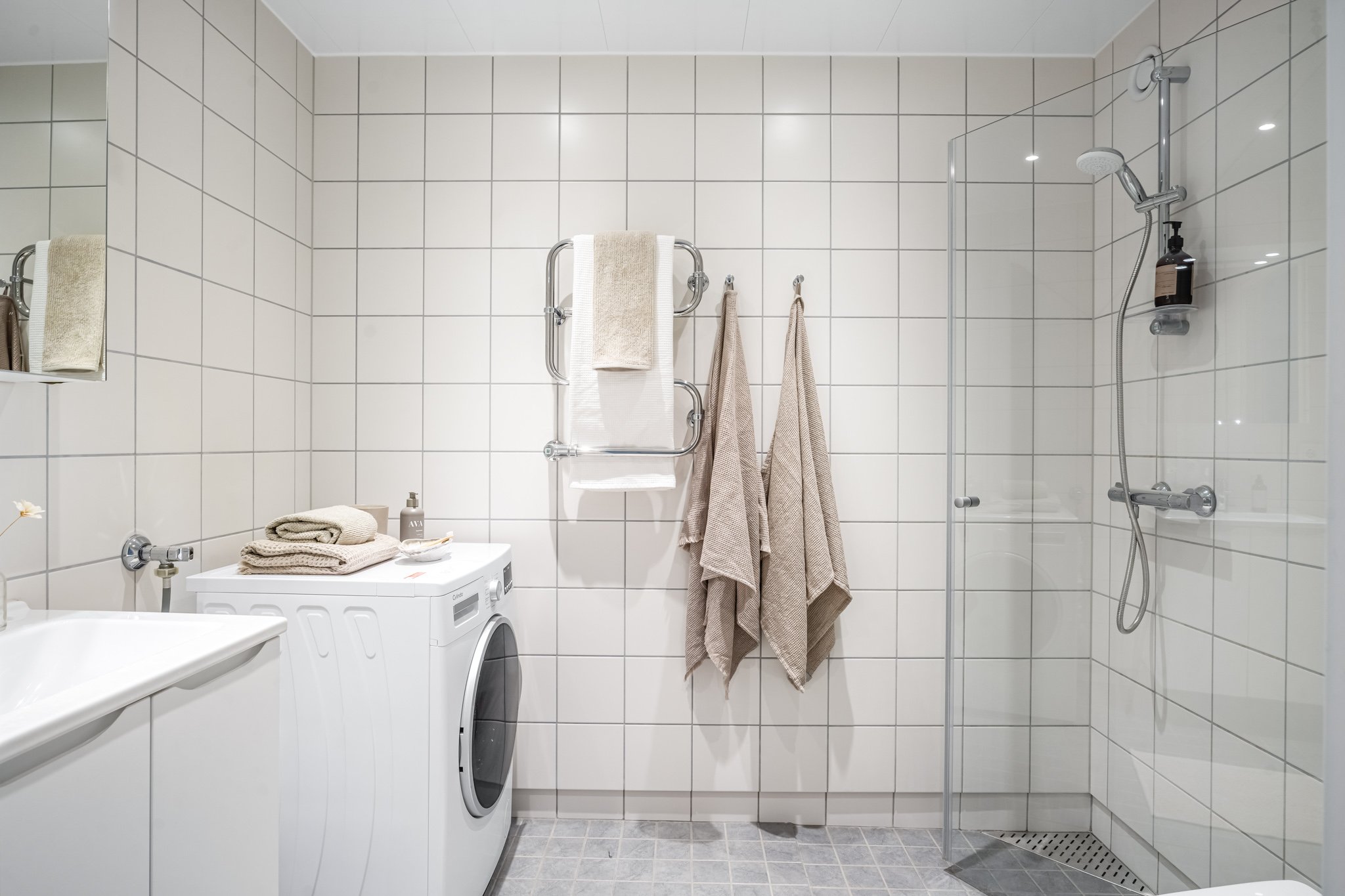 2 rok · 44 m² i Täby – bild 5