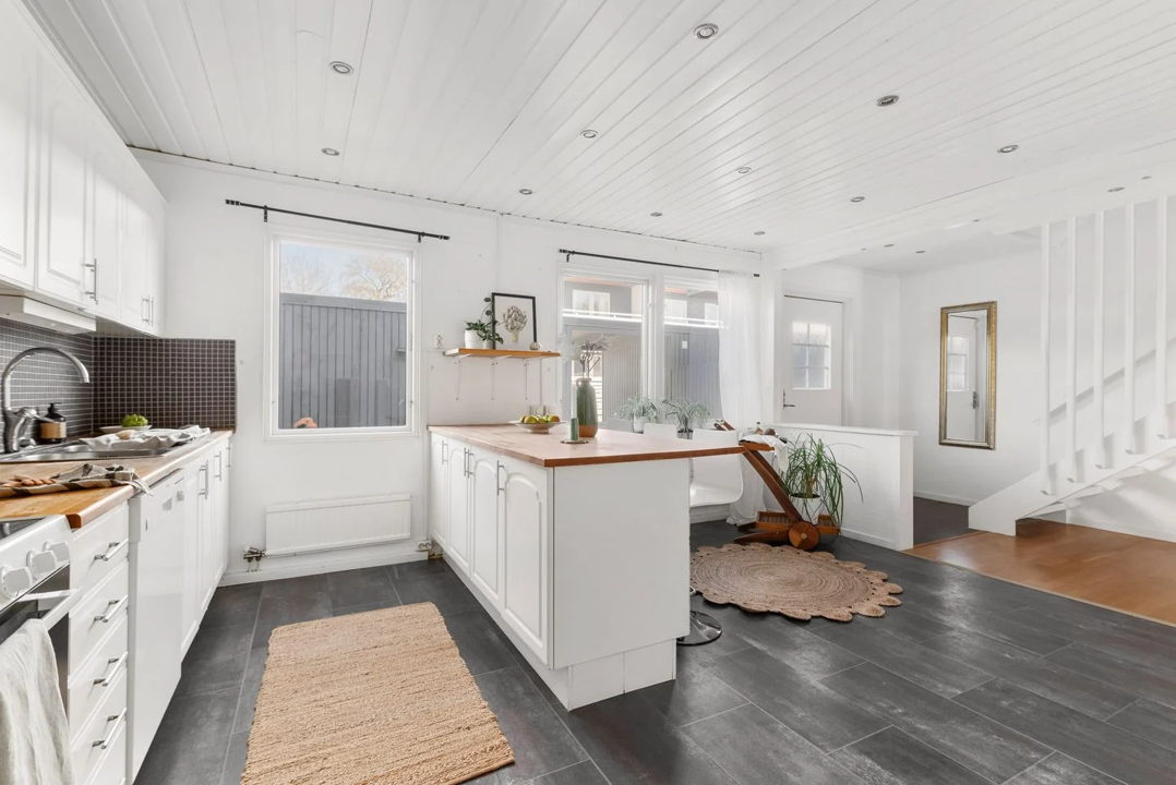 Radhus, 5 rooms, 132 sqm, Hässelby – bild 3