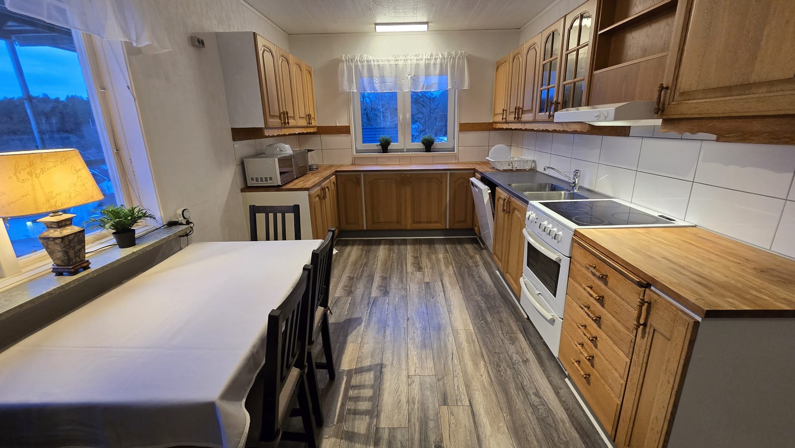 Villa/Hus, 6 rooms, 150 sqm, Hovås