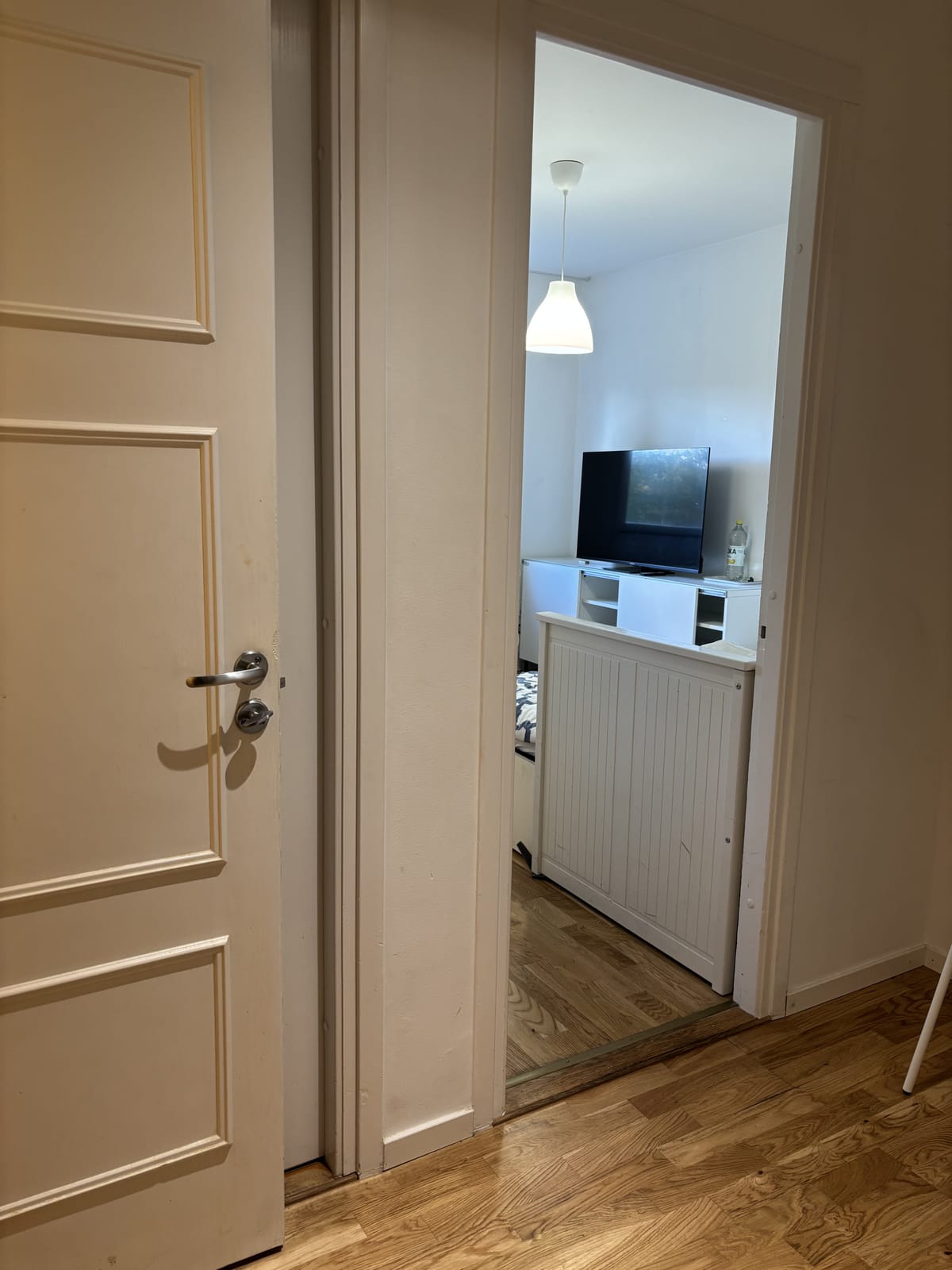 Lägenhet, 2 rooms, 27 sqm, Älvsjö