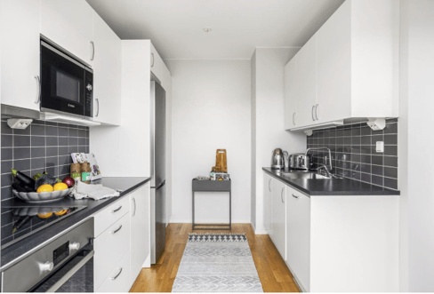 2 rok · 44 m² i Bro – bild 3