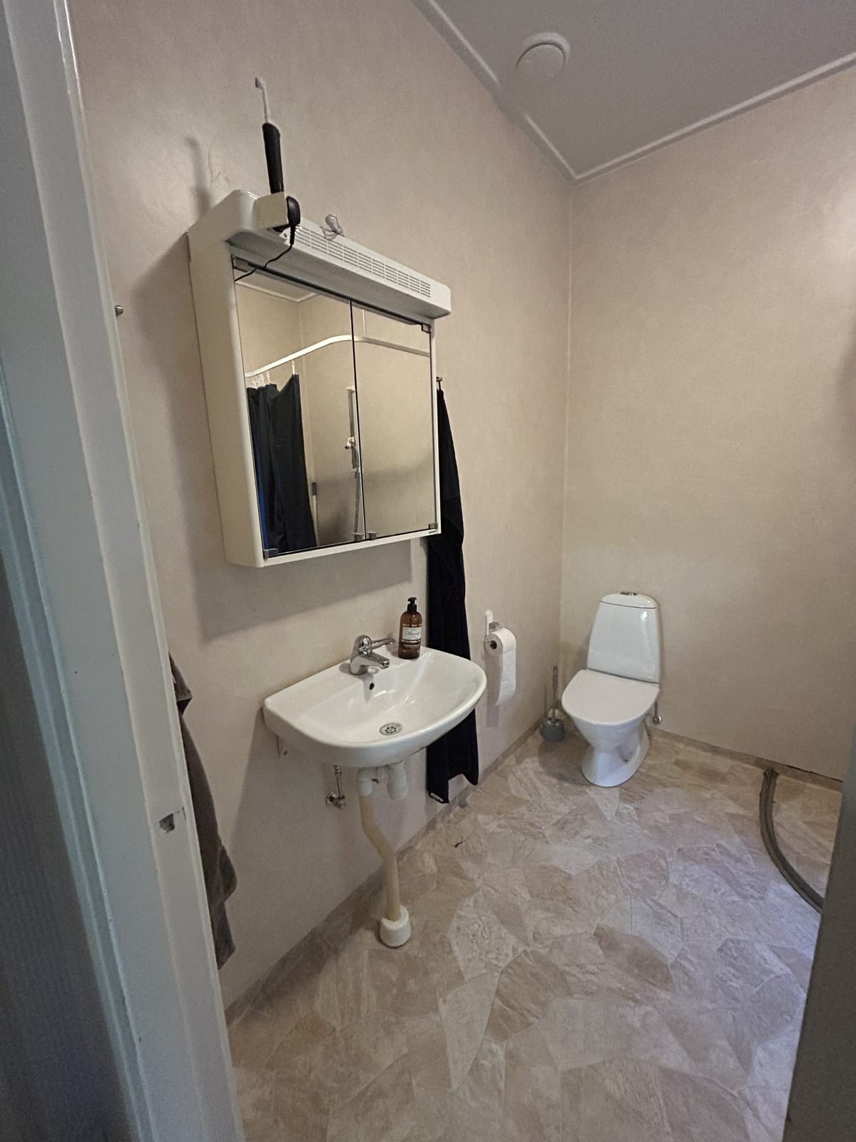 2 rok · 57 m² i Gyttorp – bild 5