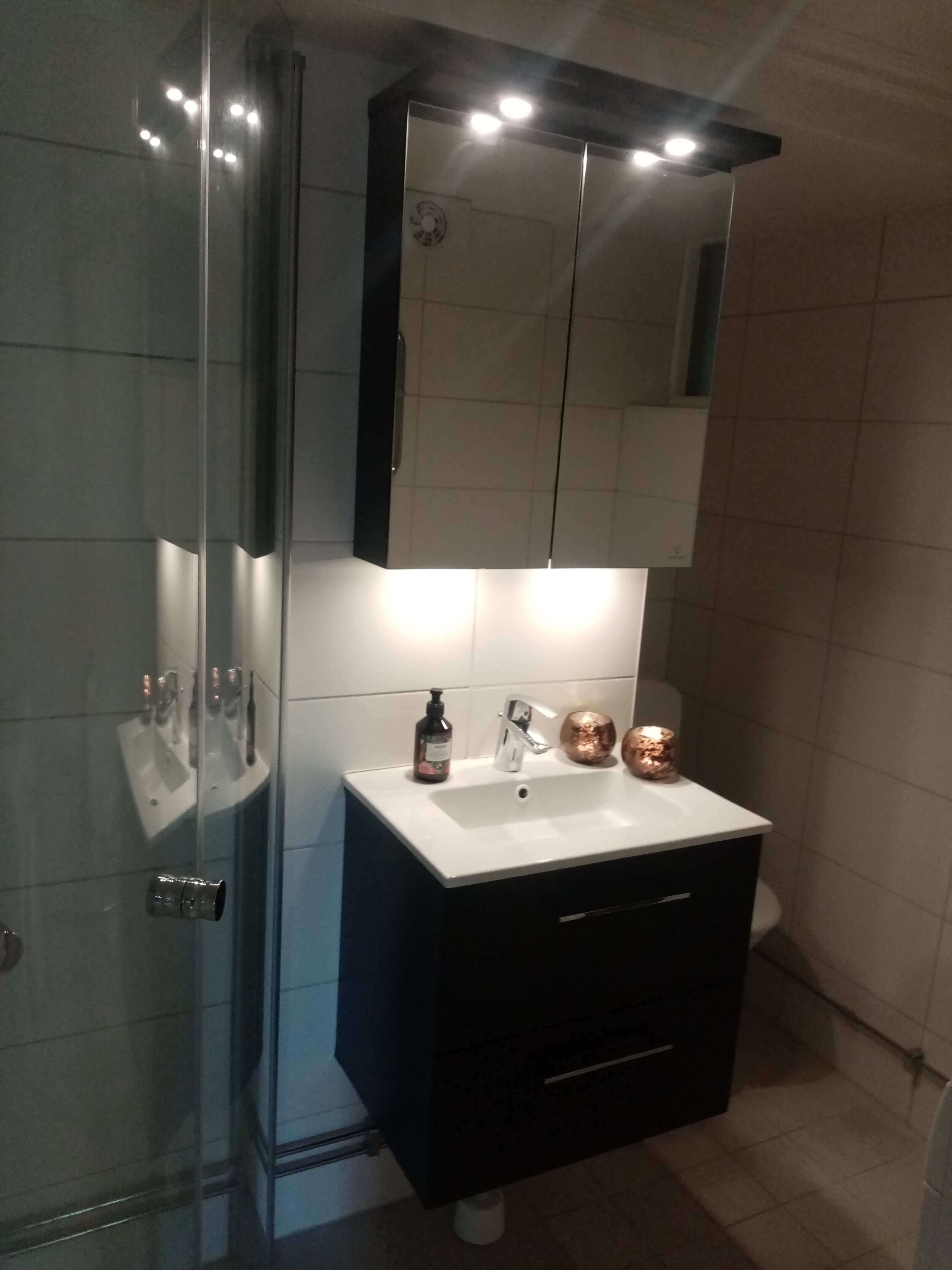 Lägenhet, 2 rooms, 25 sqm, Färentuna – bild 4