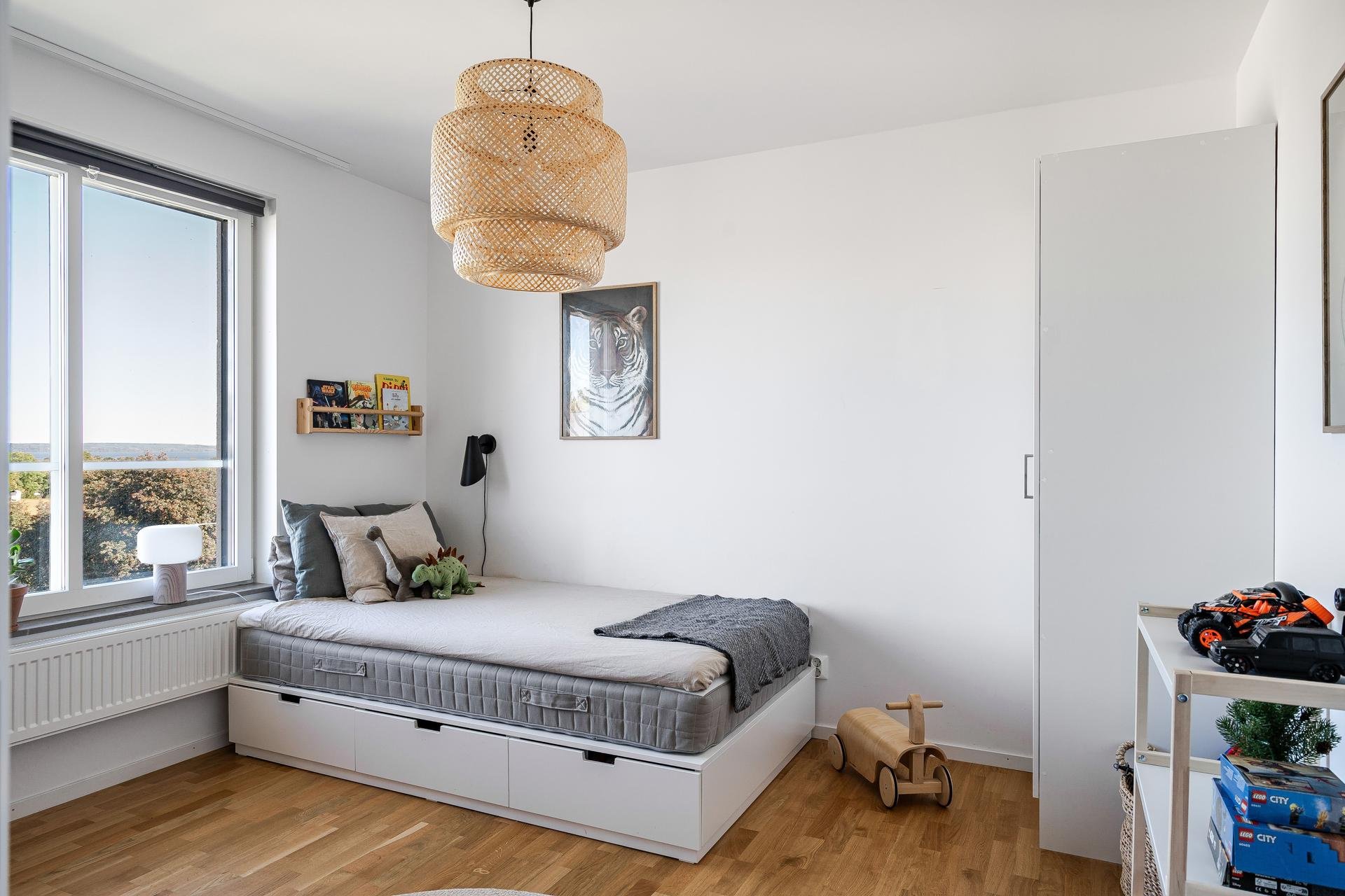 4 rok · 127 m² i Vreta Kloster – bild 9