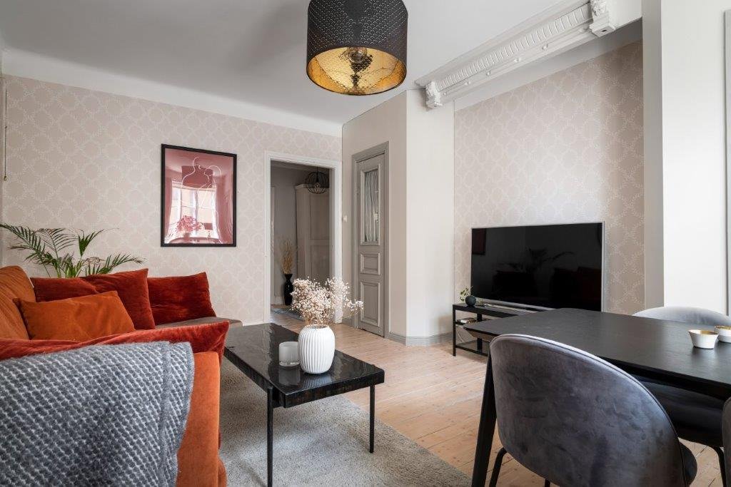 2 rok · 53 m² i Örebro – bild 3