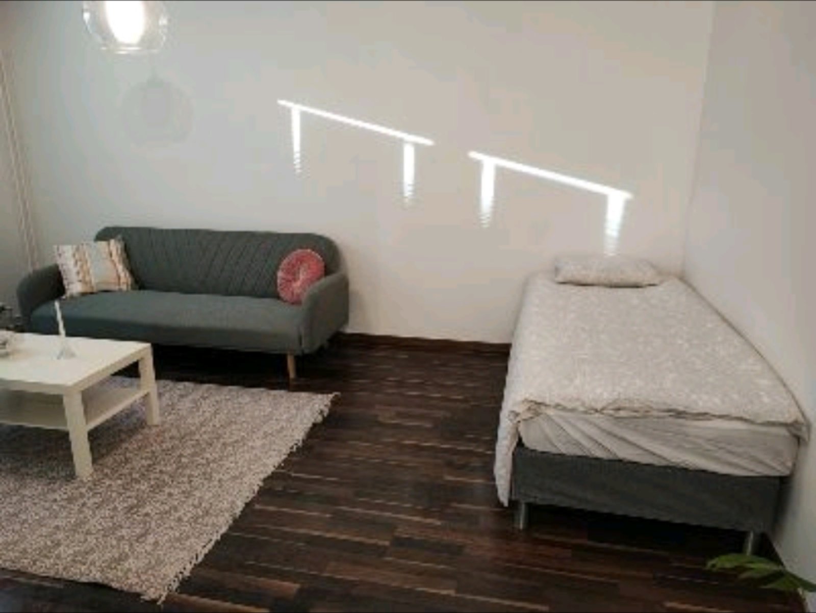 1 rok · 37 m² i Vårby – bild 3