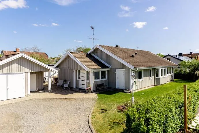 Villa/Hus, 6 rooms, 140 sqm, Värnamo – Värnamo