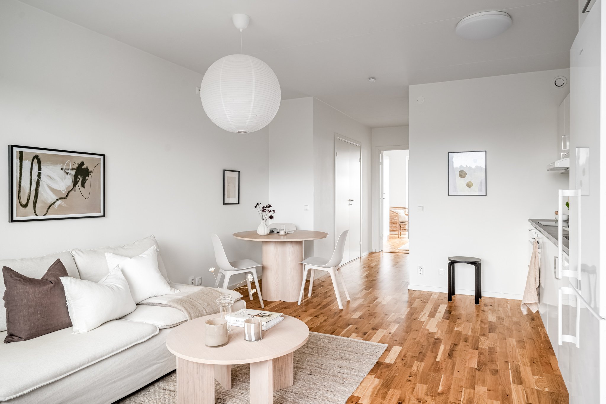 2 rok · 44 m² i Täby – bild 3