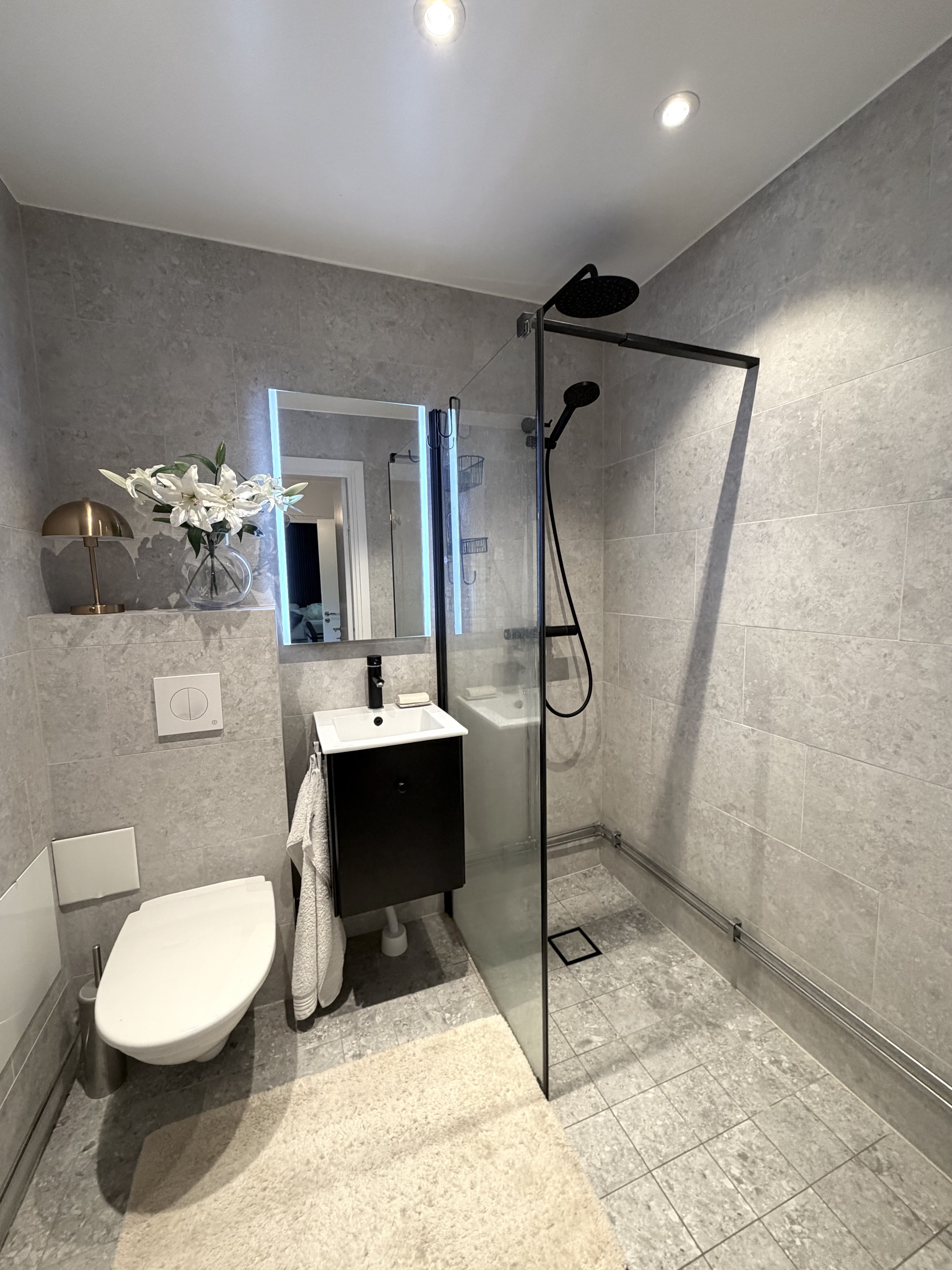 Lägenhet, 2 rooms, 41 sqm, Saltsjöbaden – bild 3