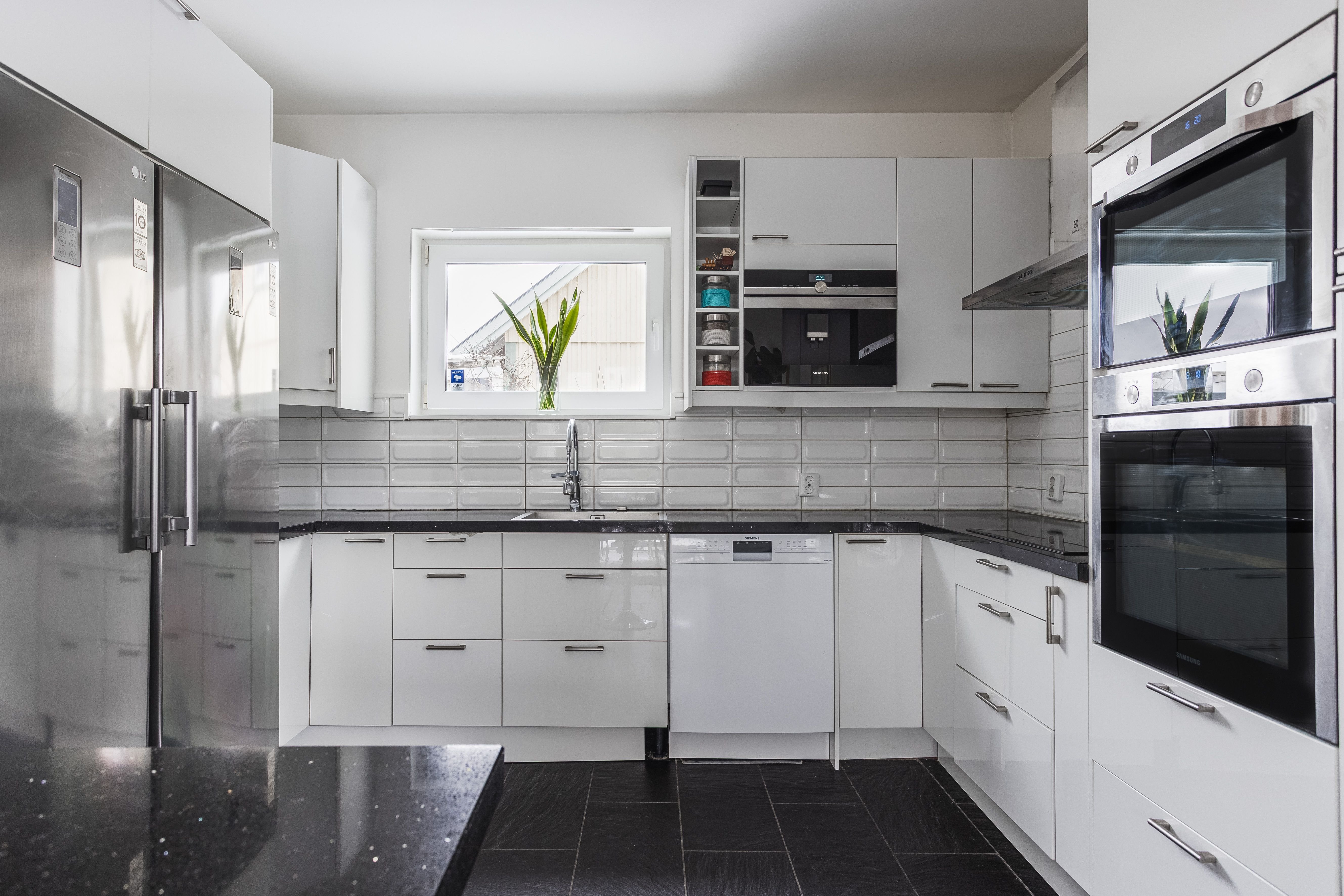 Villa/Hus, 5 rooms, 150 sqm, Bro – bild 6