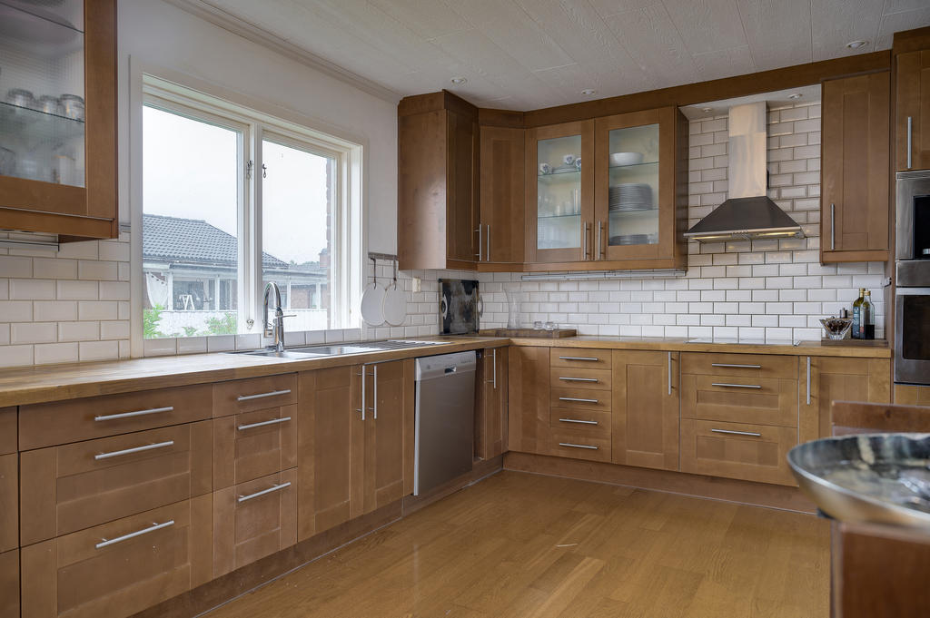 Villa/Hus, 6 rooms, 165 sqm, Katrineholm – bild 3