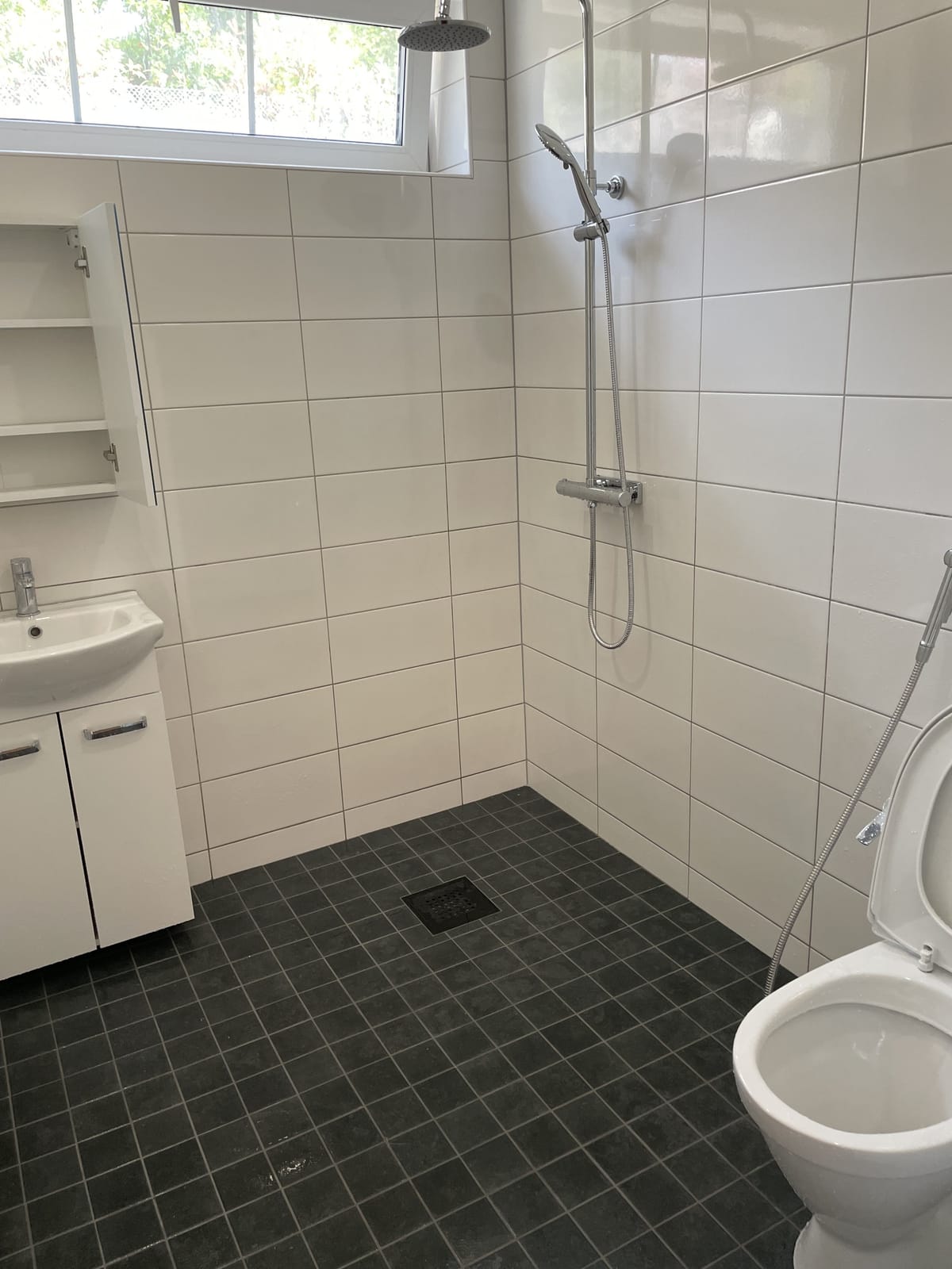 2 rok · 32 m² i Kungsängen – bild 6