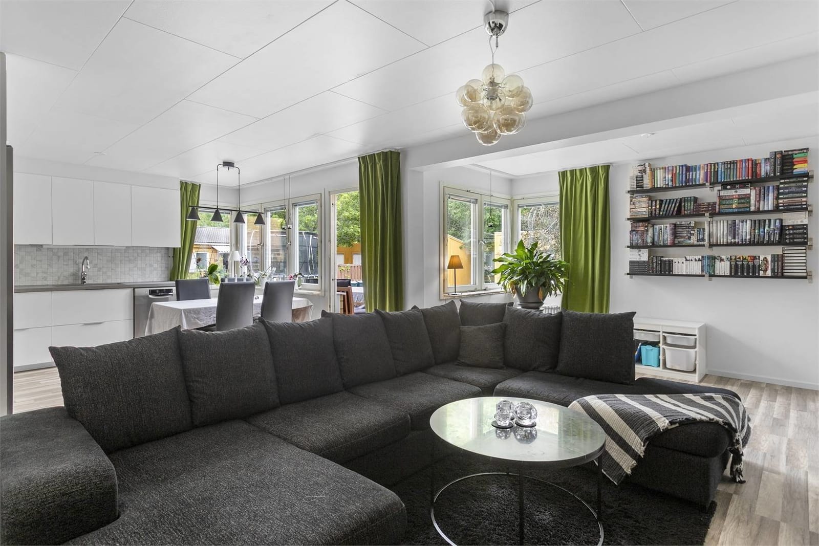 3 rok · 104 m² i Tumba – bild 10