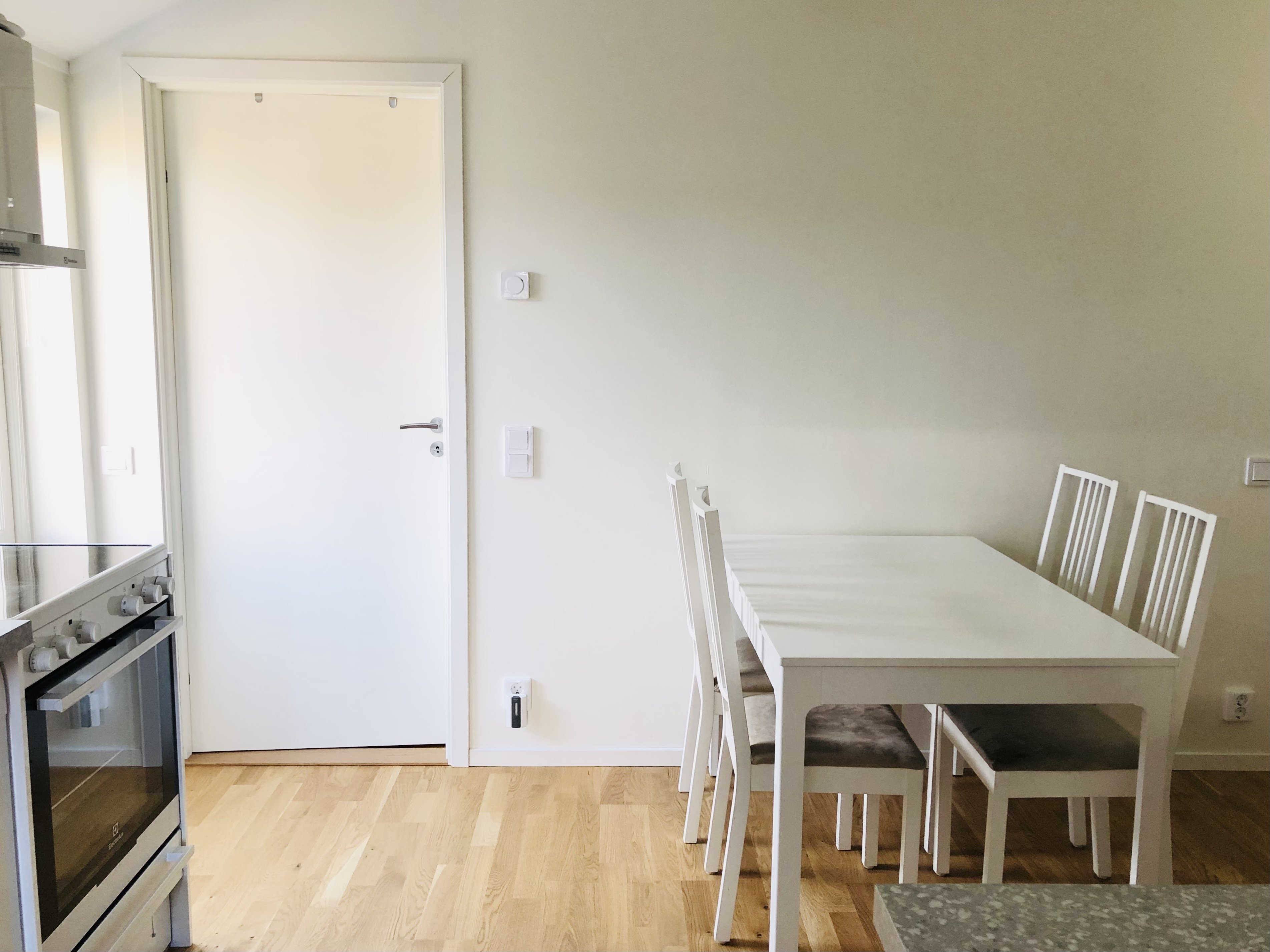 Villa/Hus, 2 rooms, 37 sqm, Täby – bild 8