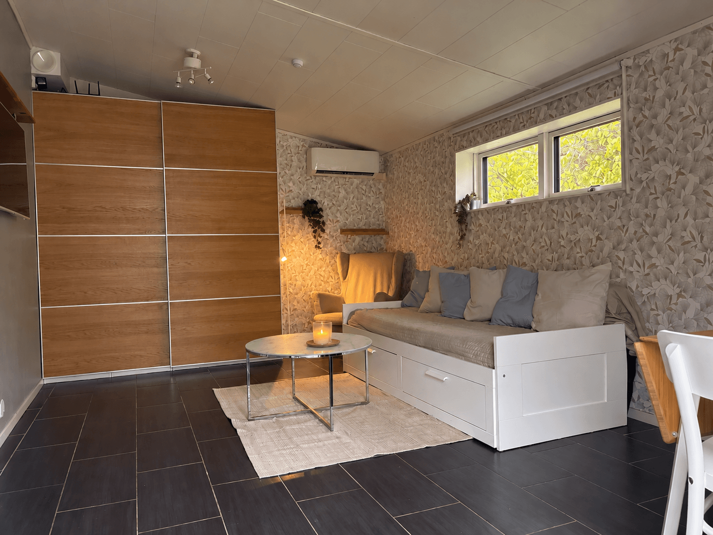 2 rok · 26 m² i Ekerö