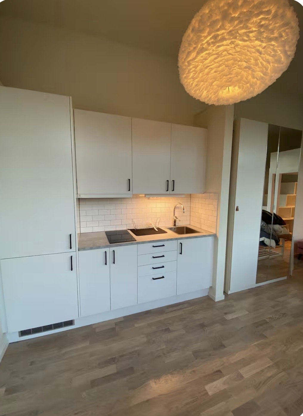 Stuga, 1 rooms, 28 sqm, Hägersten – bild 3