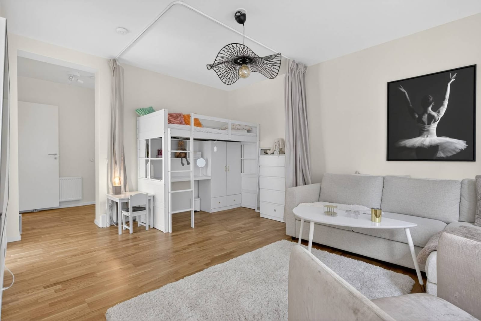 5 rok · 130 m² i Värmdö – bild 3