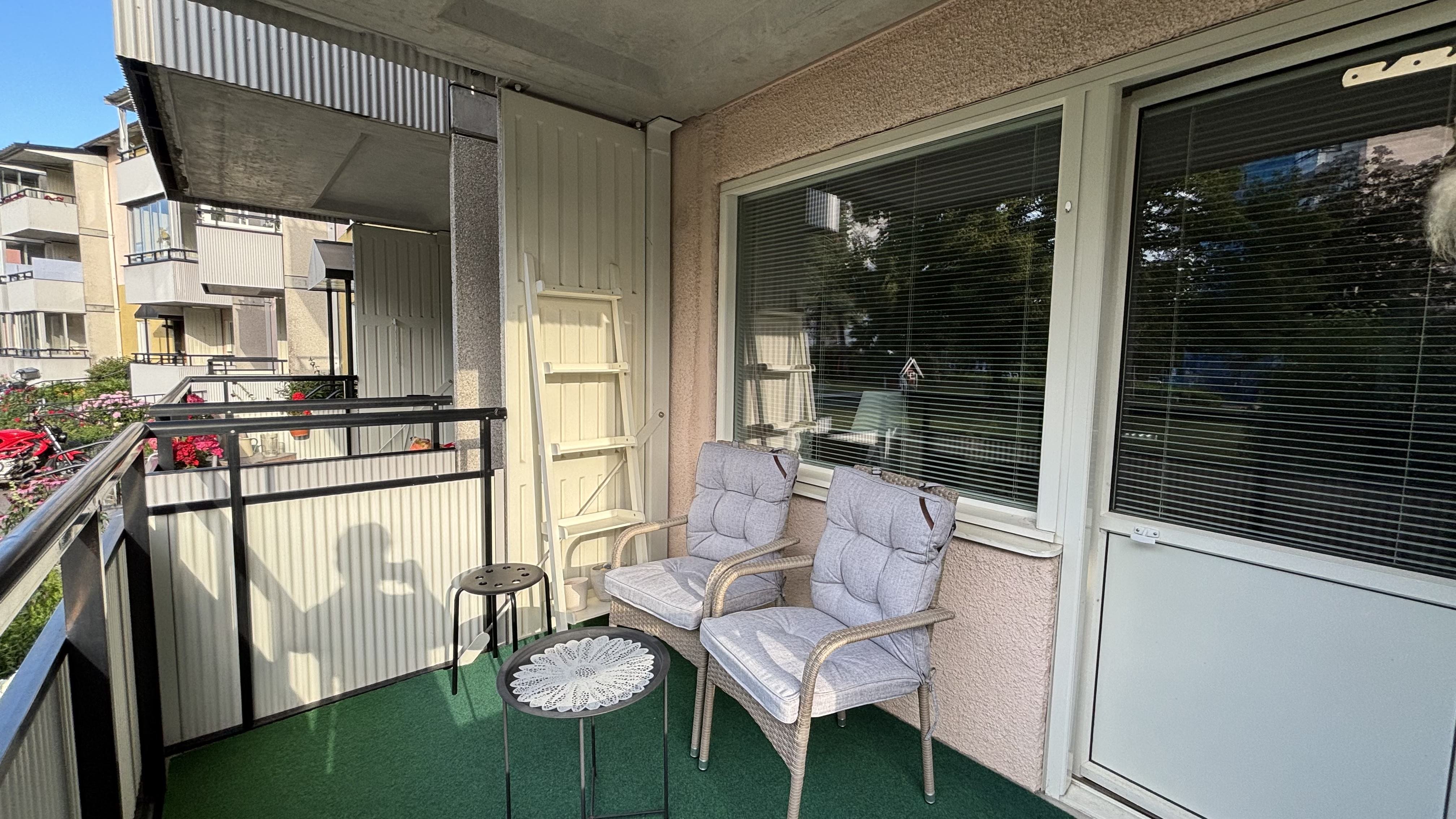 Lägenhet, 2 rooms, 63 sqm, Sollentuna – bild 2