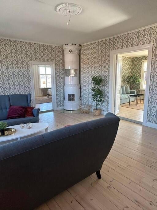 Lägenhet, 3 rooms, 150 sqm, Dala-Floda