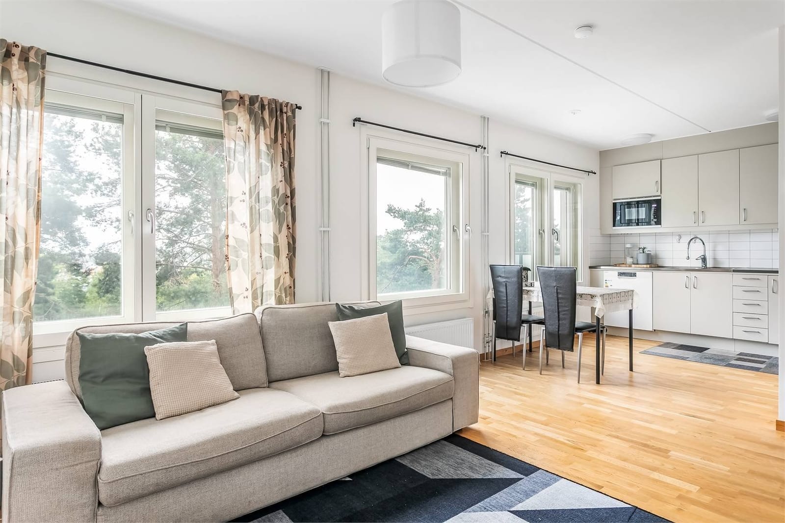 3 rok · 55 m² i Järfälla – bild 7