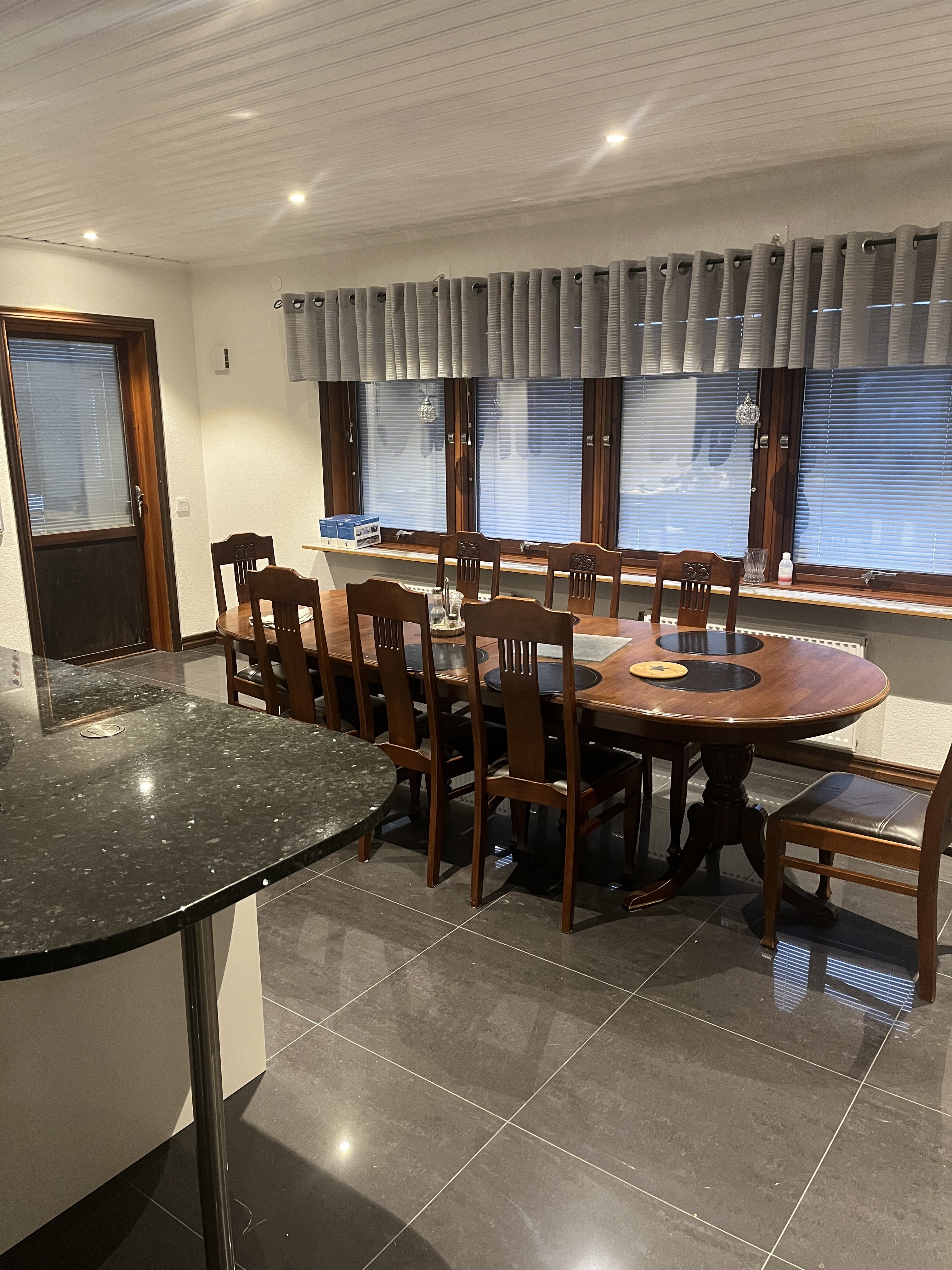 Villa/Hus, 5 rooms, 200 sqm, Lidköping – bild 3