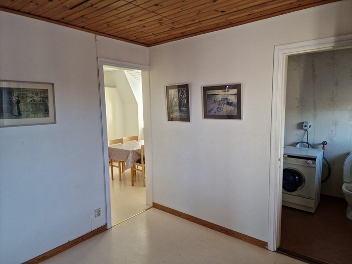 Villa/Hus, 8 rooms, 200 sqm, Blomstermåla – bild 4