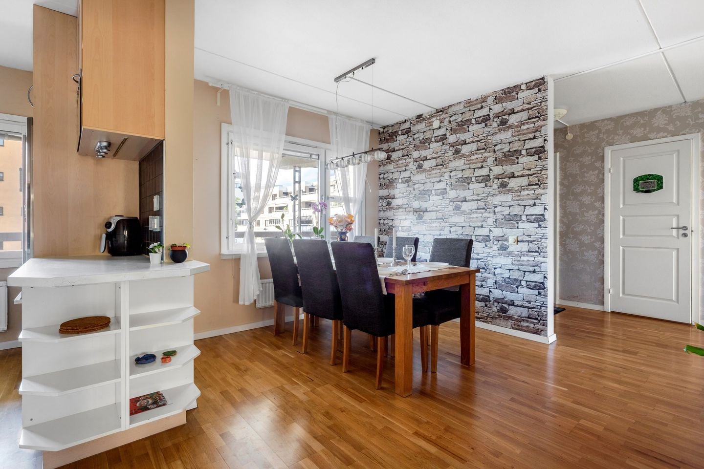 Lägenhet, 3 rooms, 81 sqm, Kista