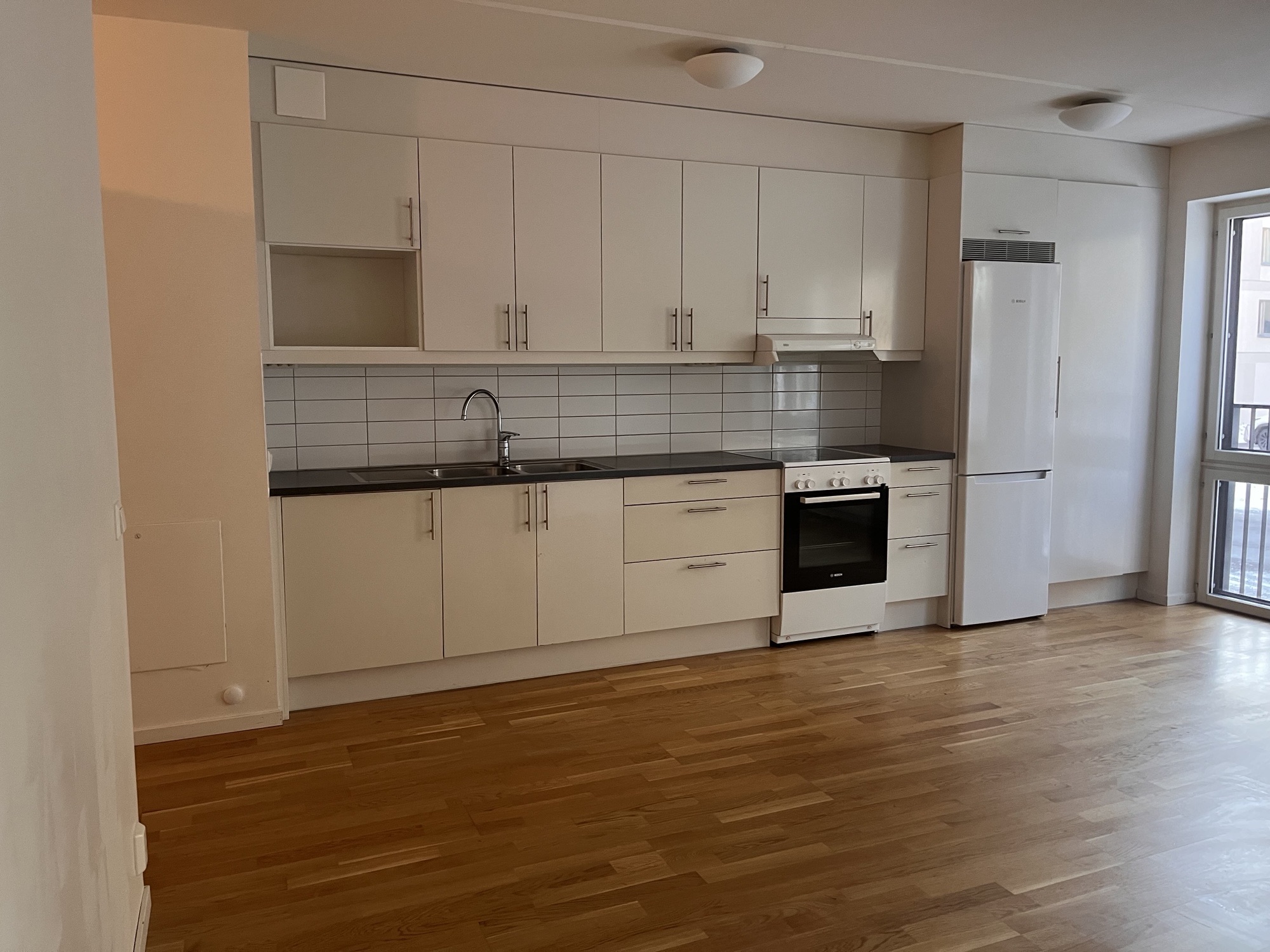 Lägenhet, 2 rooms, 51 sqm, Handen – bild 3