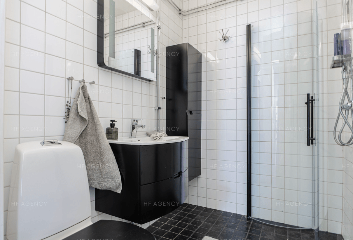 5 rok · 200 m² i Enköping – bild 8