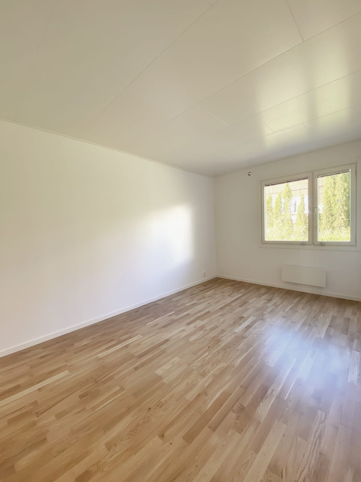 5 rok · 150 m² i Saltsjöbaden – bild 3