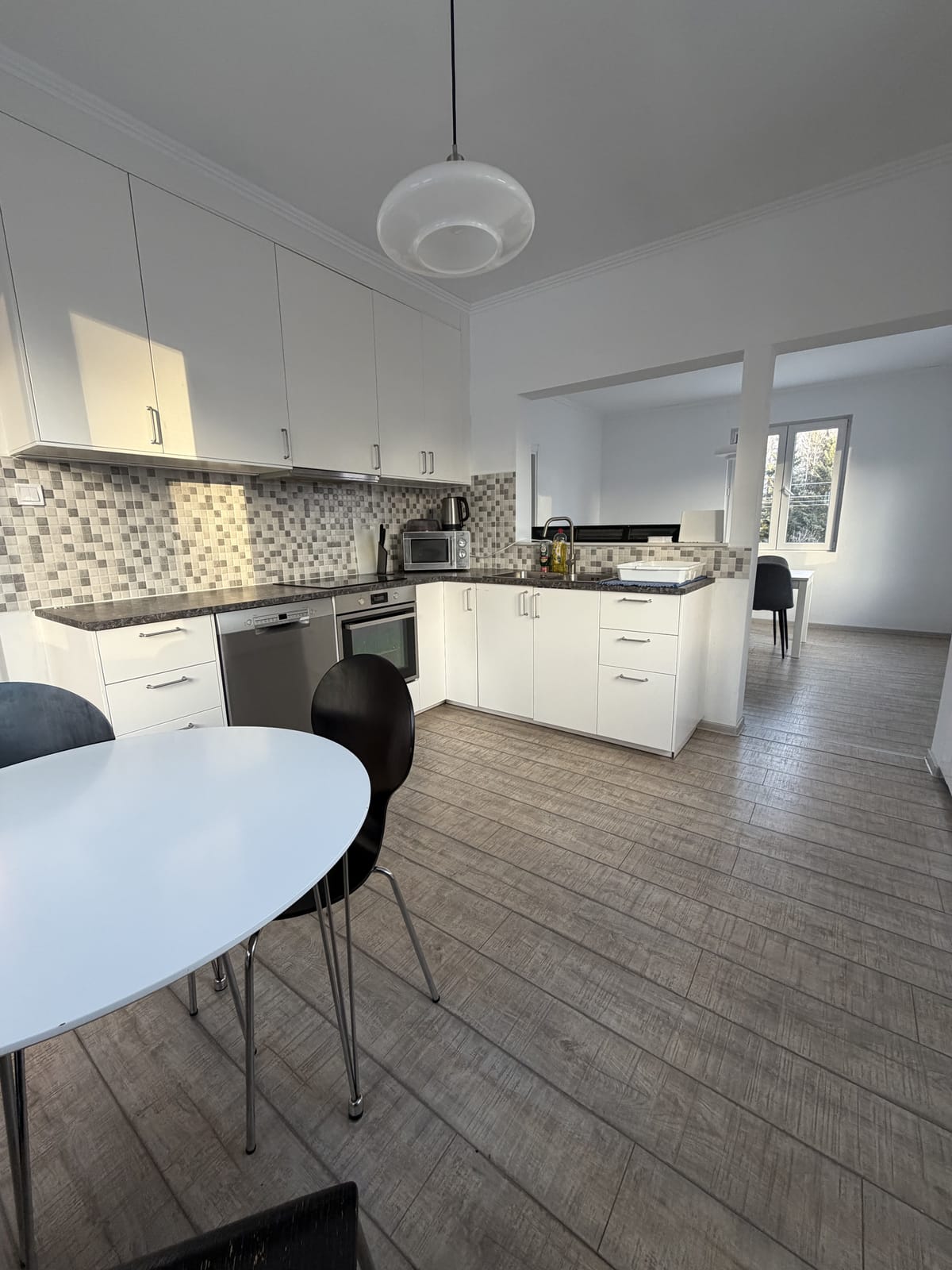 8 rok · 154 m² i Åshammar – bild 4