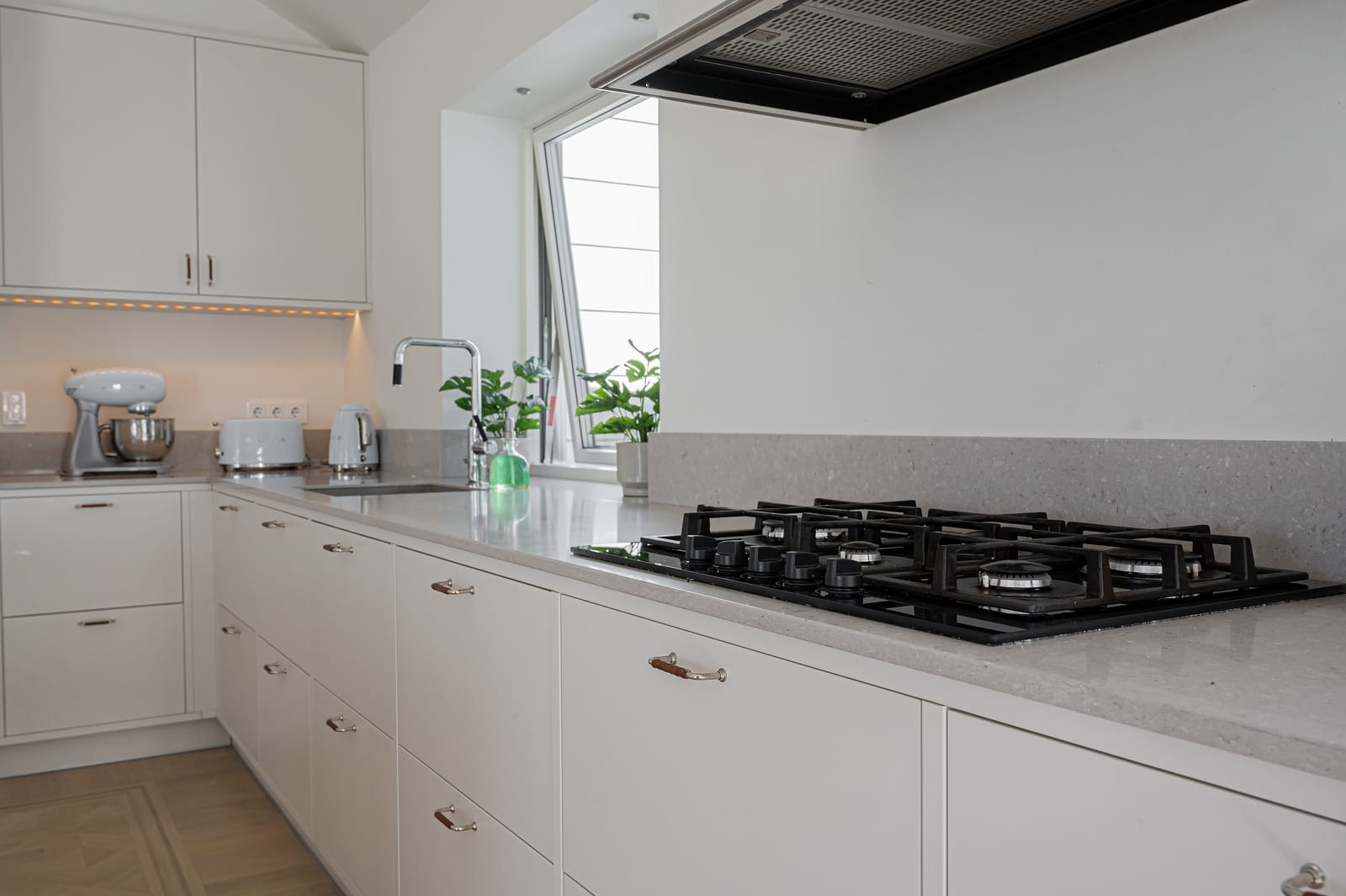 10 rok · 280 m² i Ekerö – bild 26