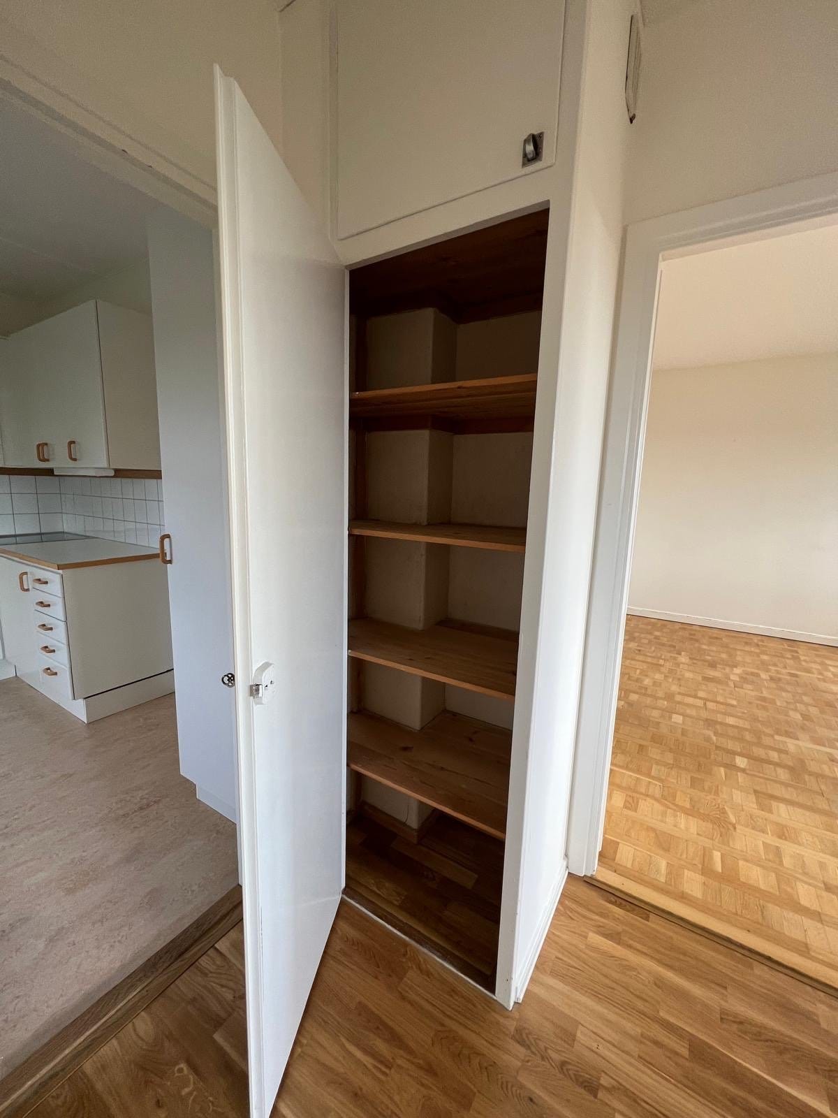 2 rok · 53 m² i Sundbyberg – bild 3