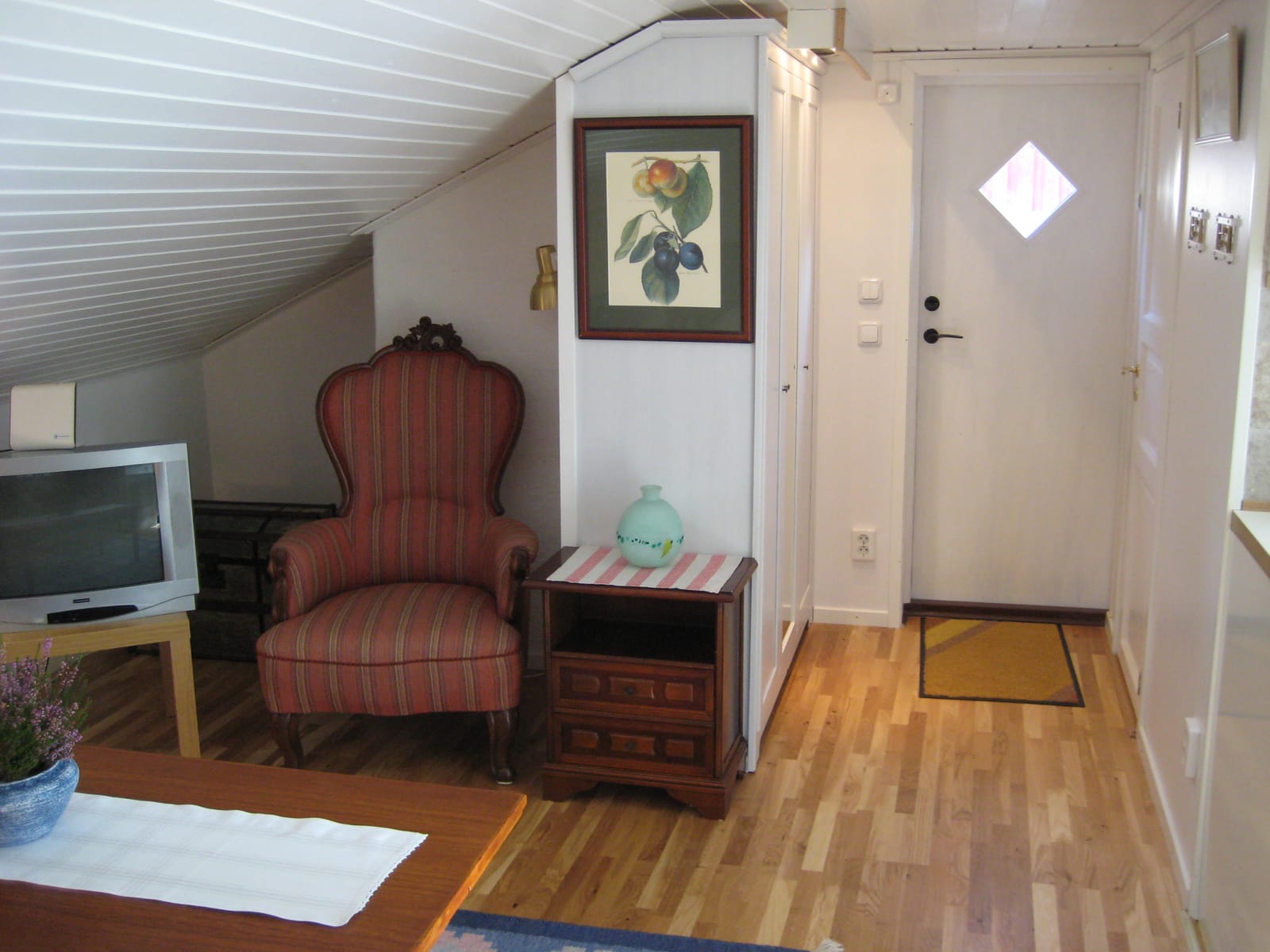 2 rok · 38 m² i Ingarö – bild 3