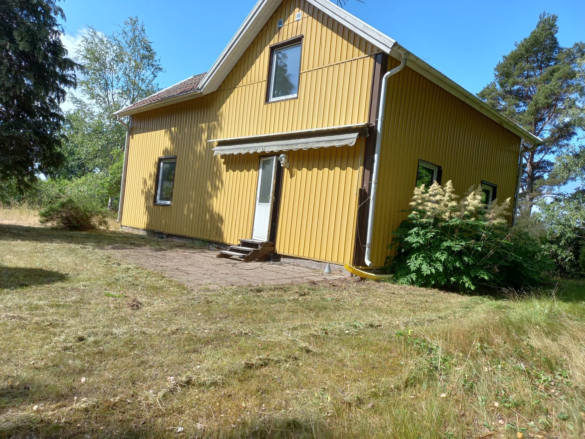 Villa/Hus, 5 rooms, 120 sqm, Hallstavik – Hallstavik