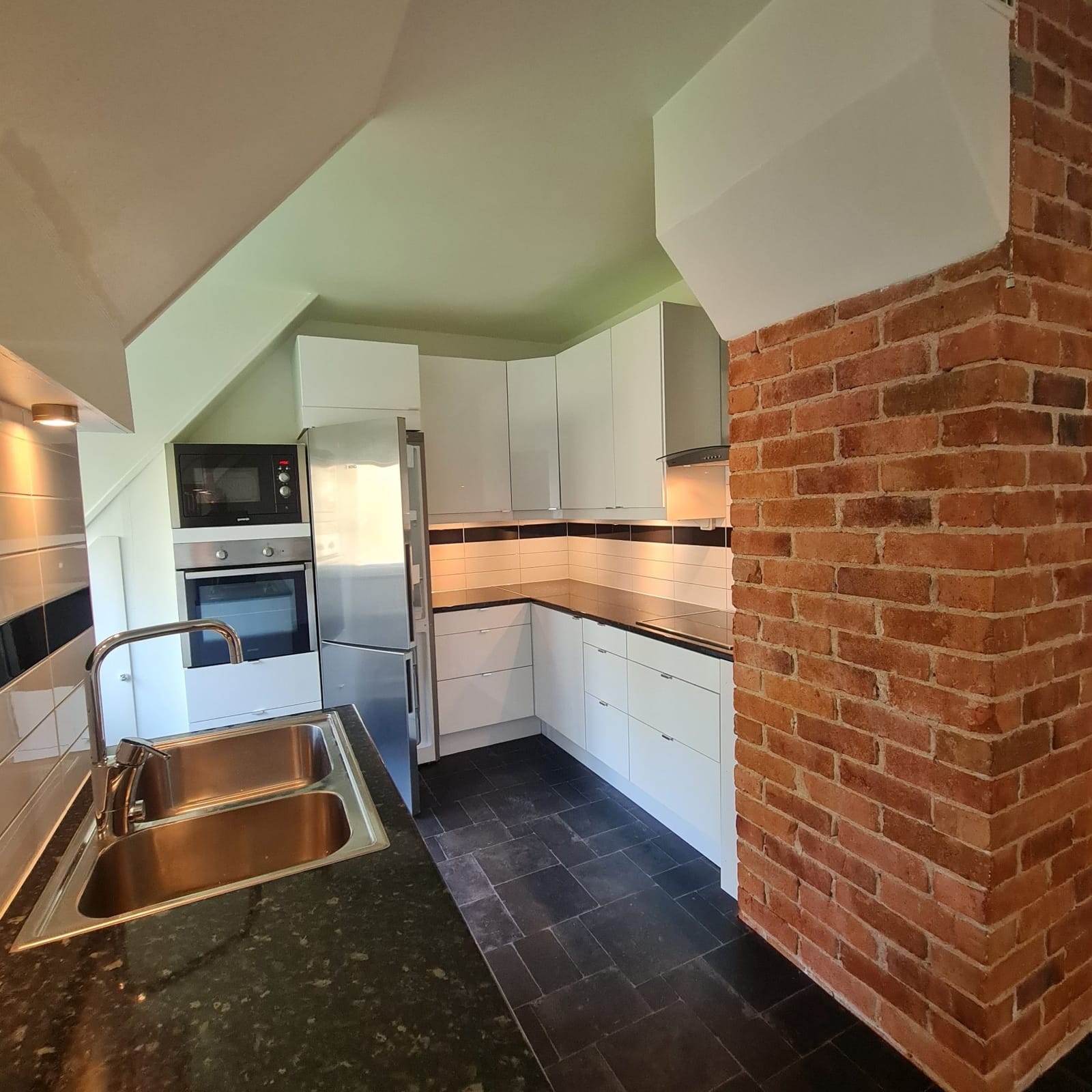 3 rok · 93 m² i Eskilstuna – bild 13