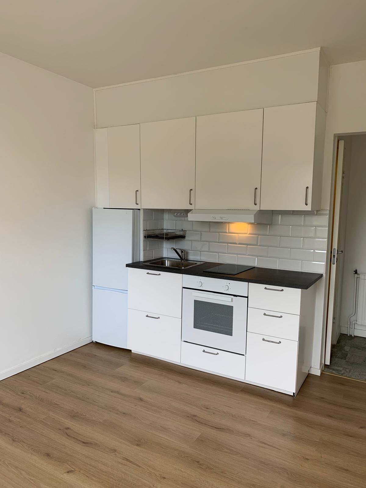 Lägenhet, 2 rooms, 35 sqm, Deje – bild 2