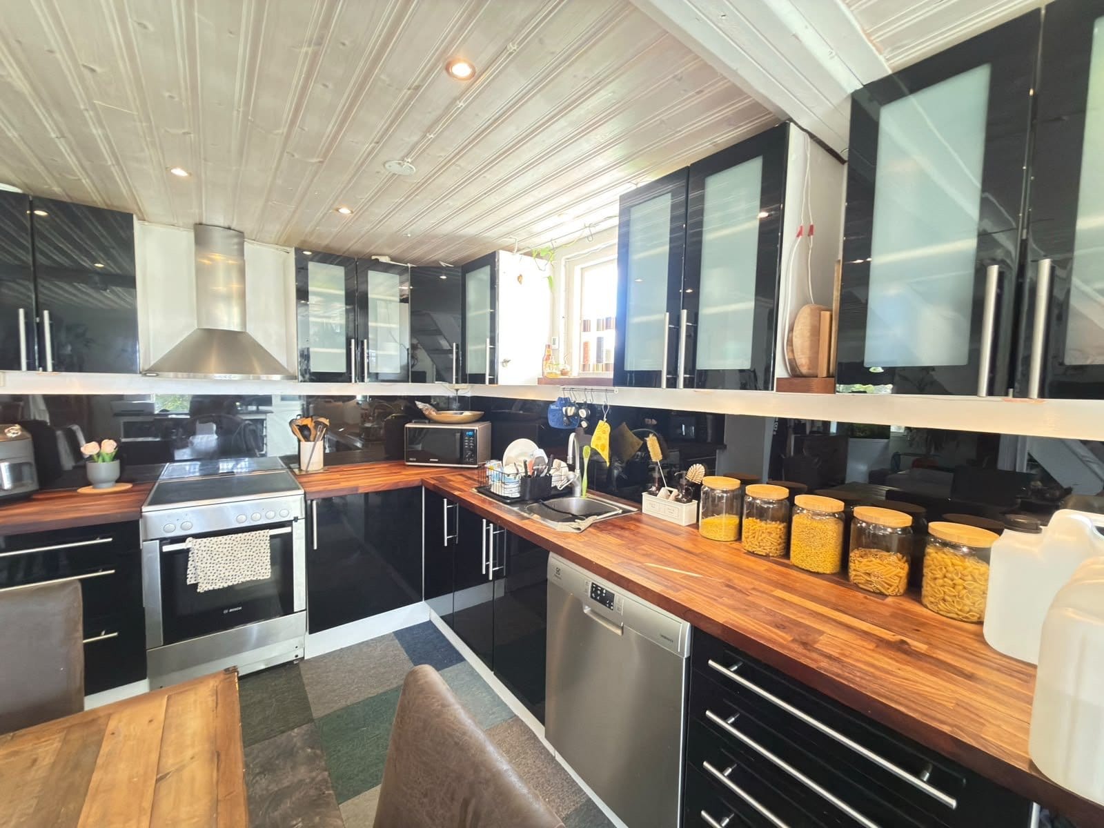 4 rok · 95 m² i Huddinge – bild 12