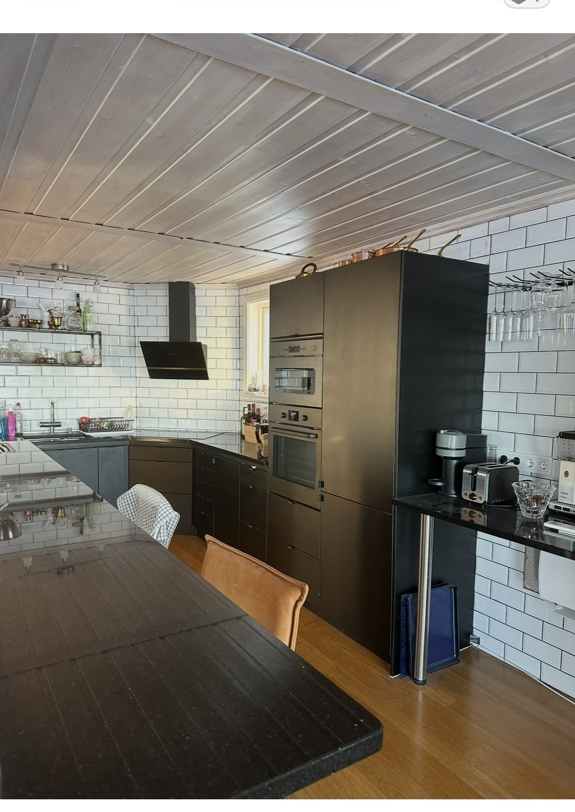 6 rok · 220 m² i Furuvik – bild 4