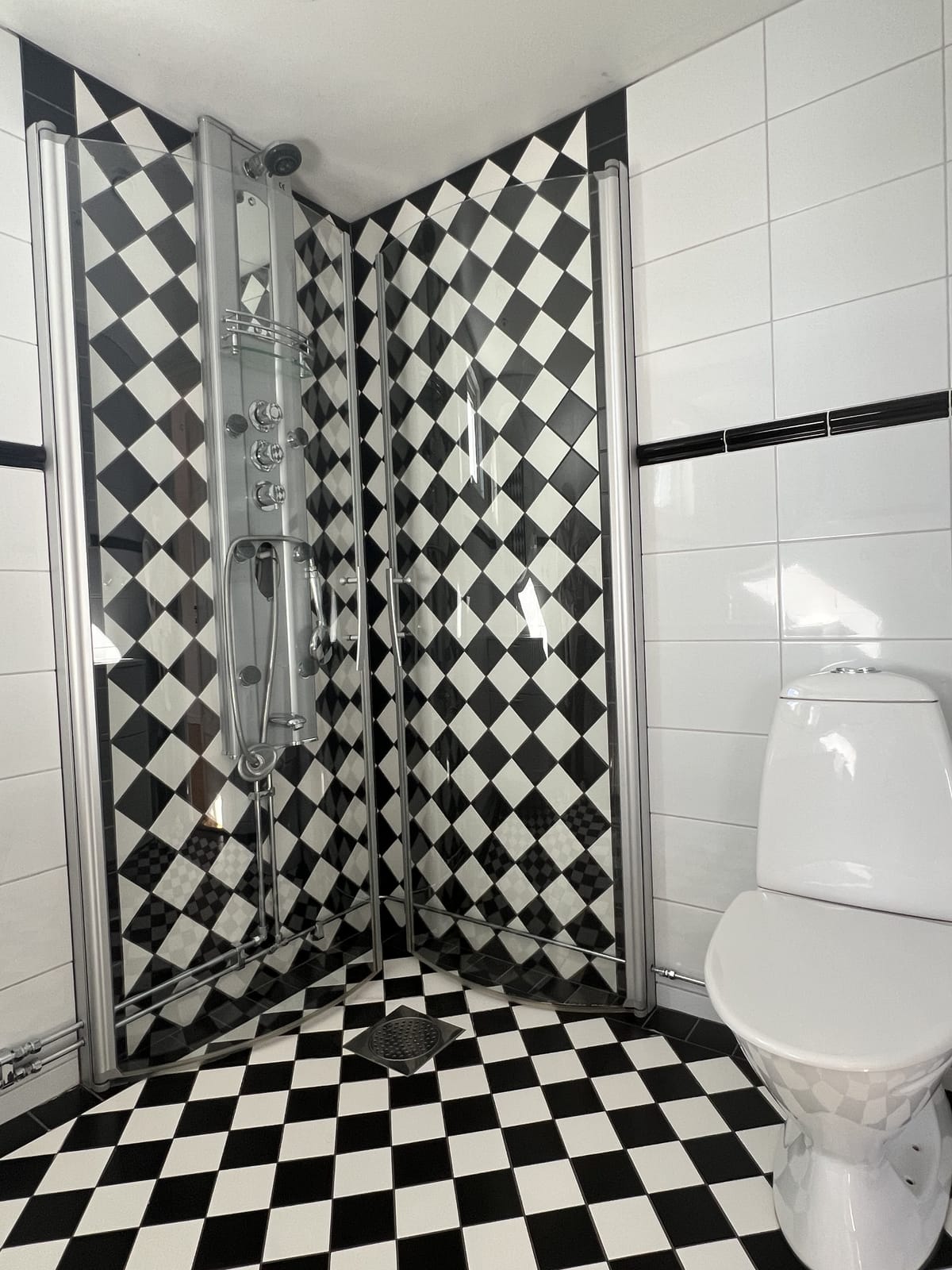 2 rok · 50 m² i Ekolsund – bild 7