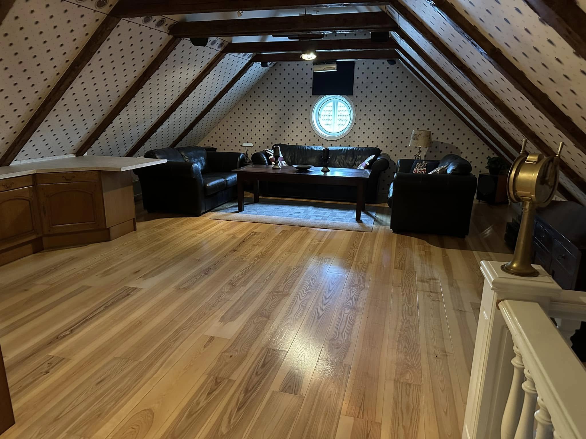 Lägenhet, 2 rooms, 90 sqm, Örebro – bild 2