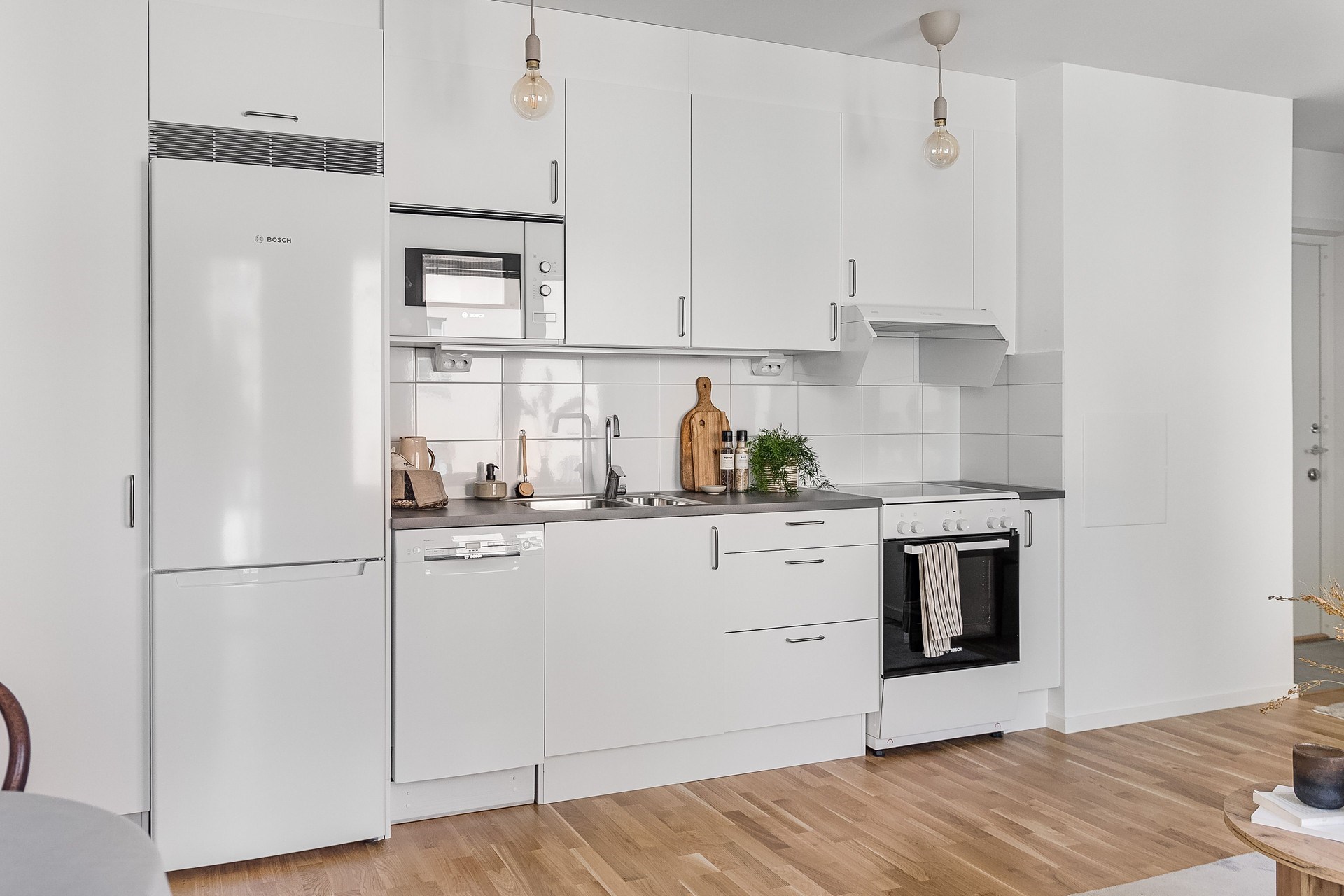 Lägenhet, 1 rooms, 32 sqm, Handen – bild 2