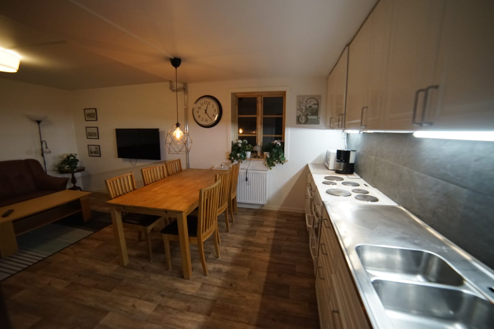 8 rok · 200 m² i Sundsbruk – bild 2