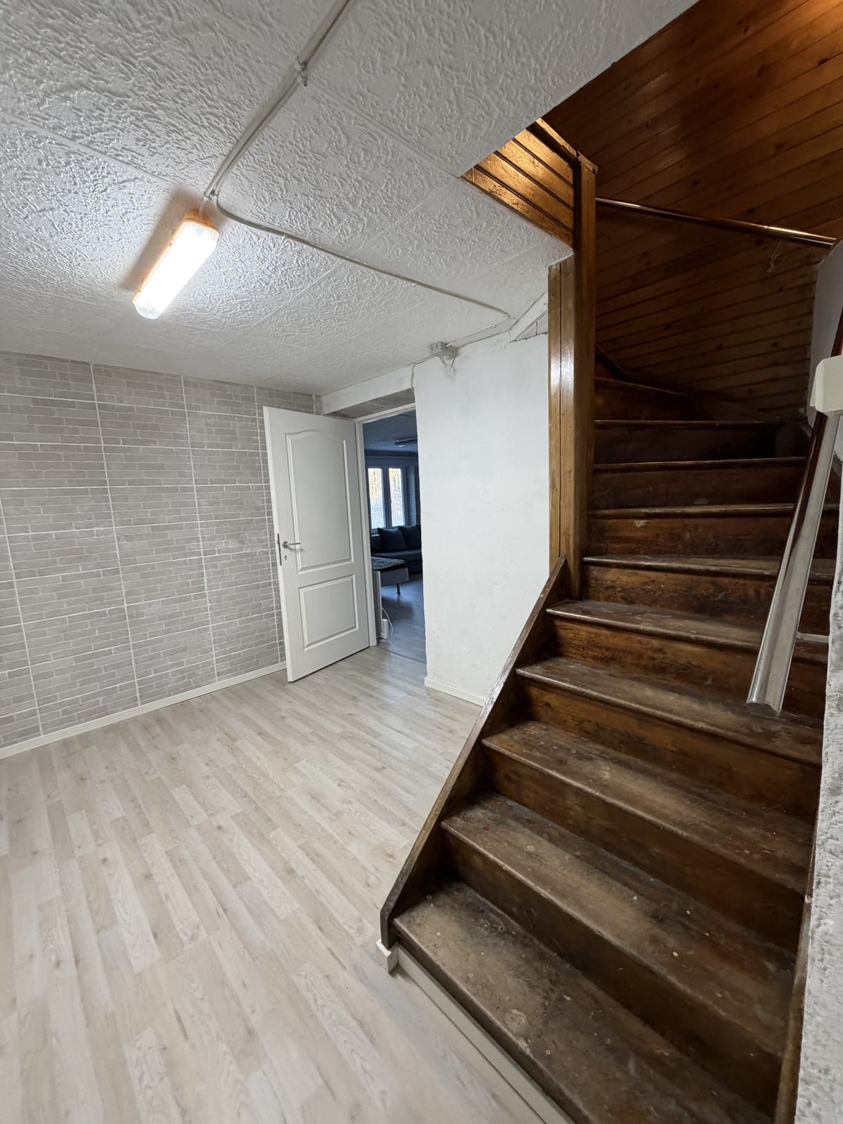 8 rok · 154 m² i Åshammar – bild 19