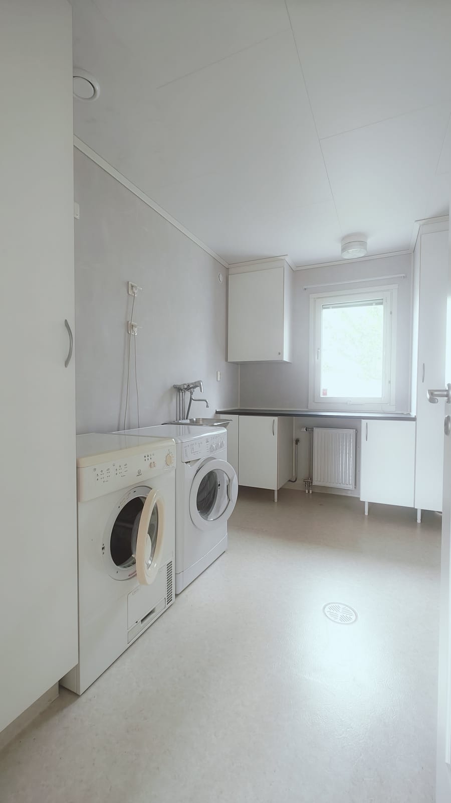 8 rok · 222 m² i Tullinge – bild 6
